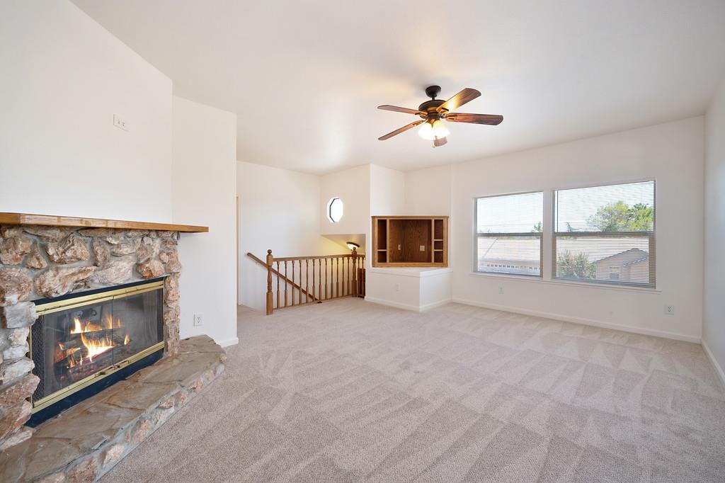 11215 Mountain View Court