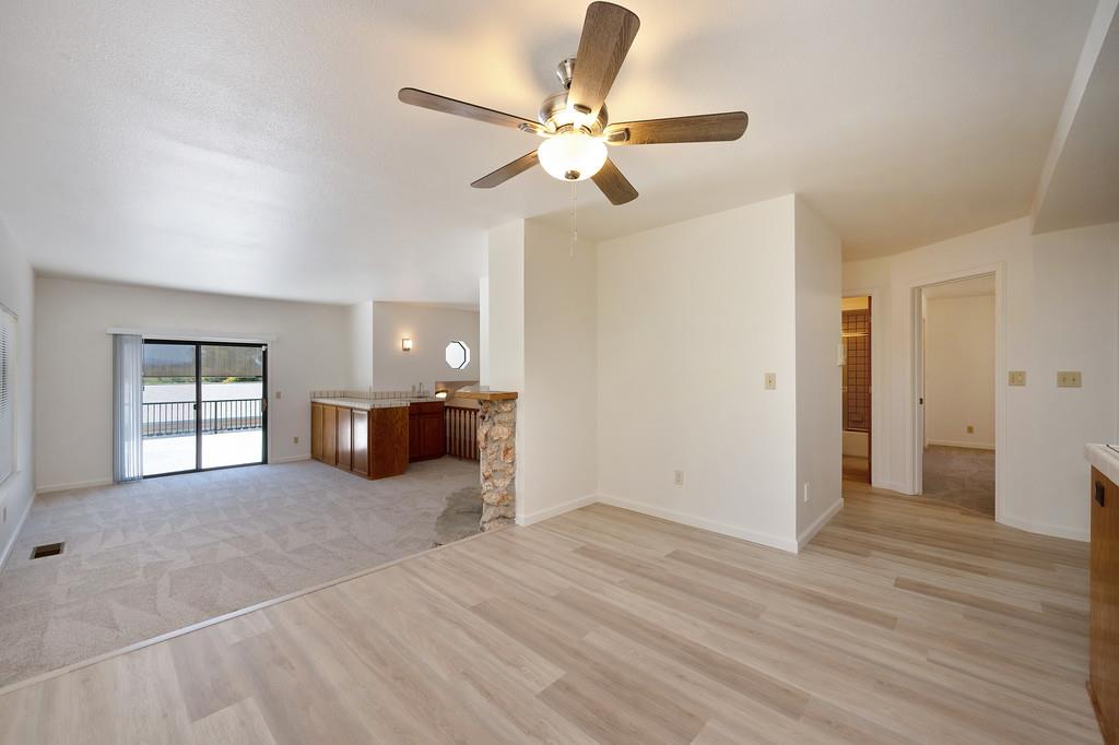 11215 Mountain View Court