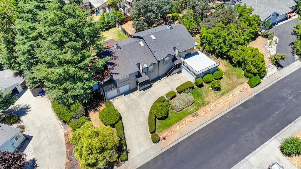 11215 Mountain View Court