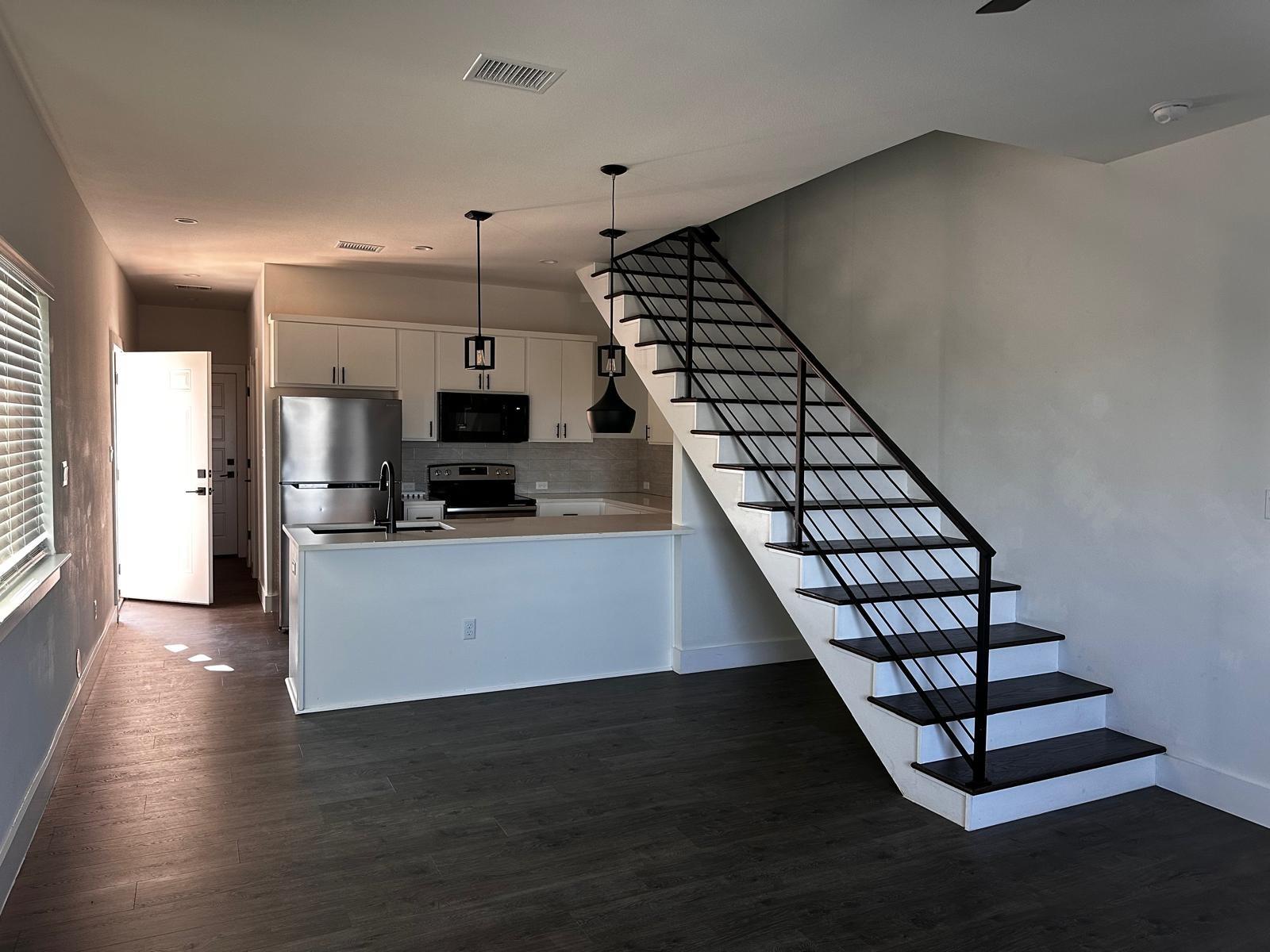 21212 Portsmouth CV # A