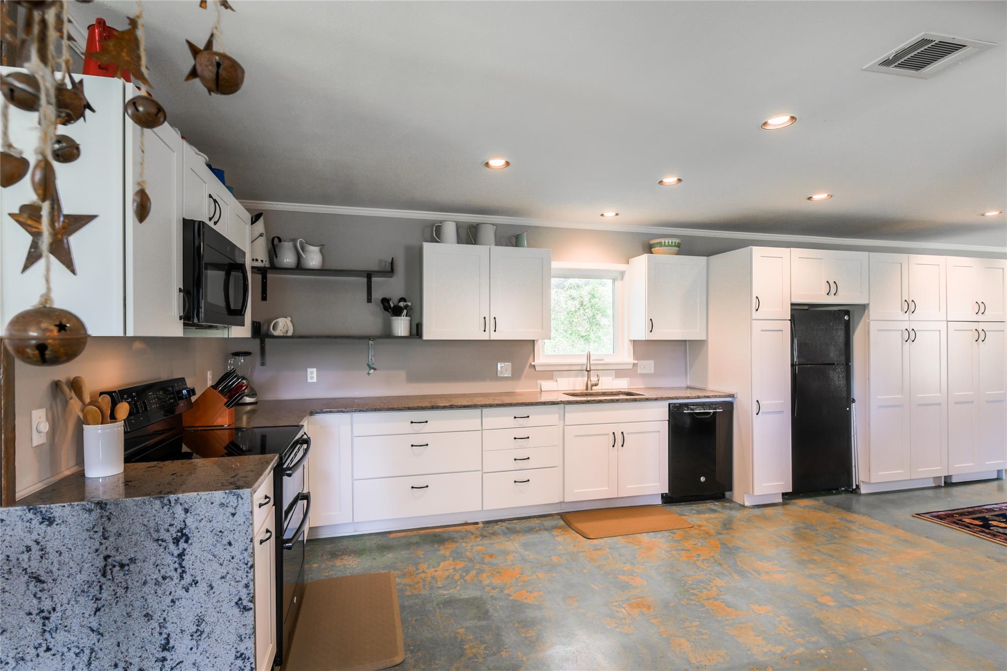 4044 county road 104