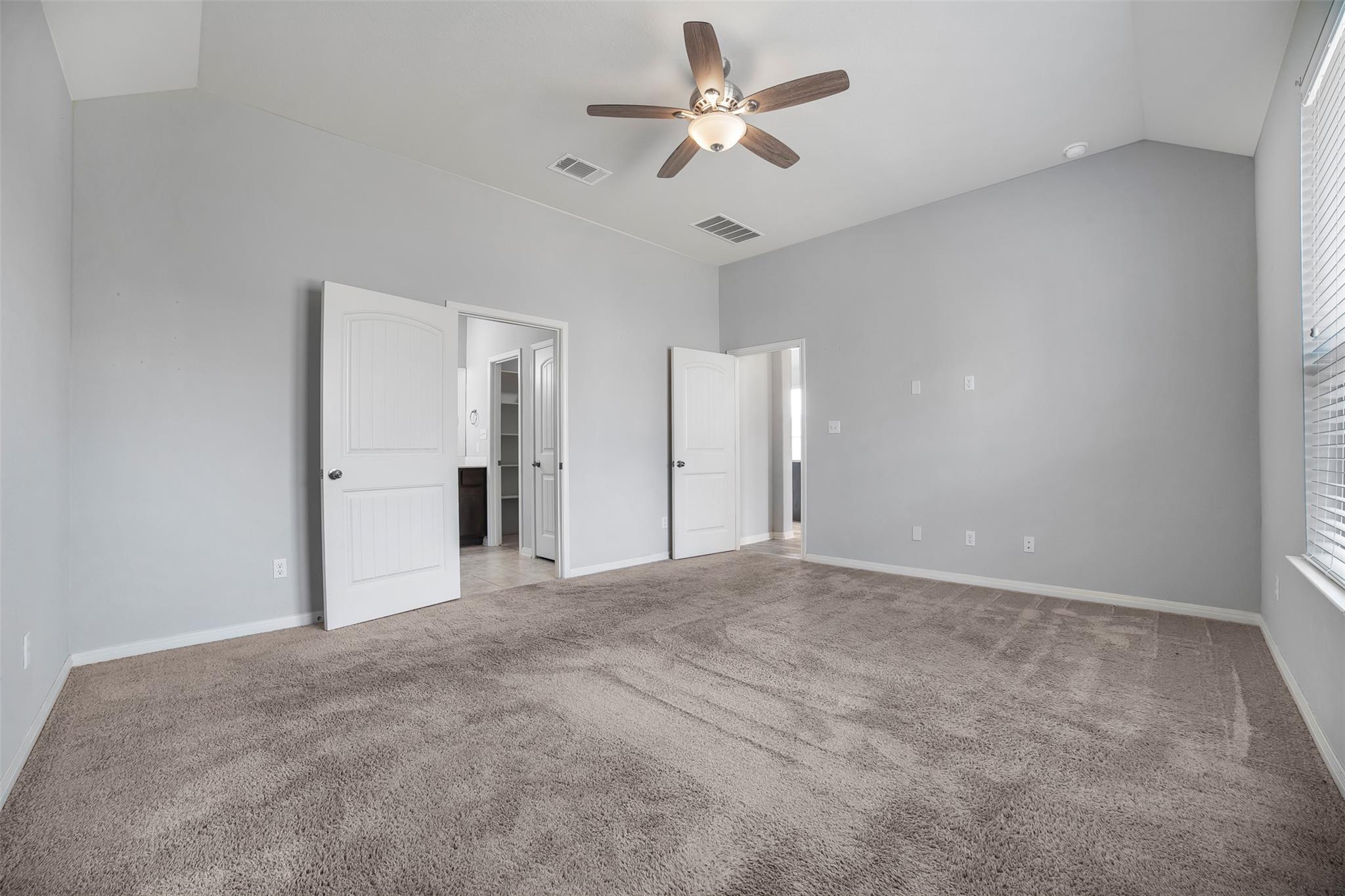 925 Centerra Hills CIR, Round Rock