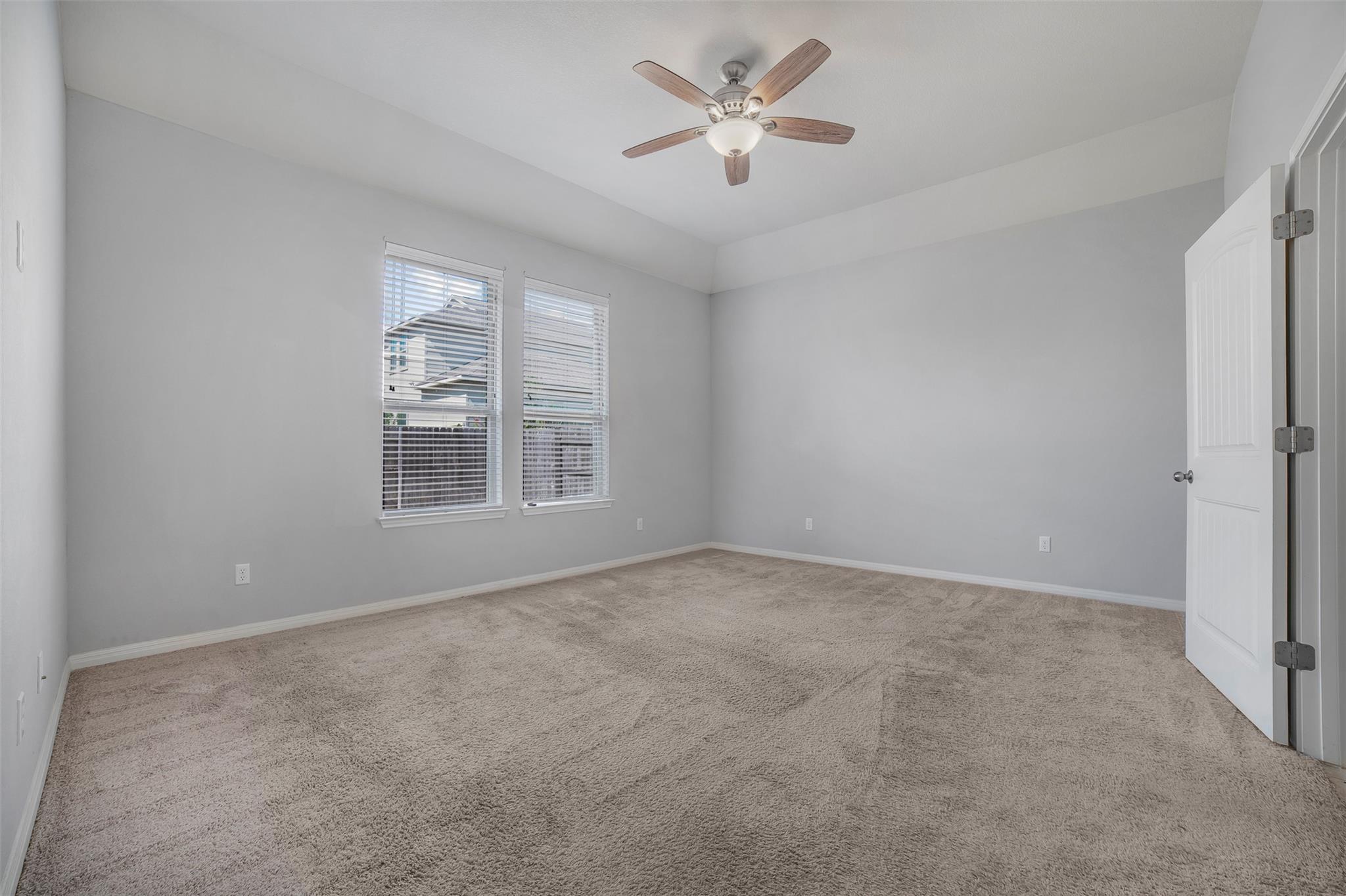 925 Centerra Hills CIR, Round Rock