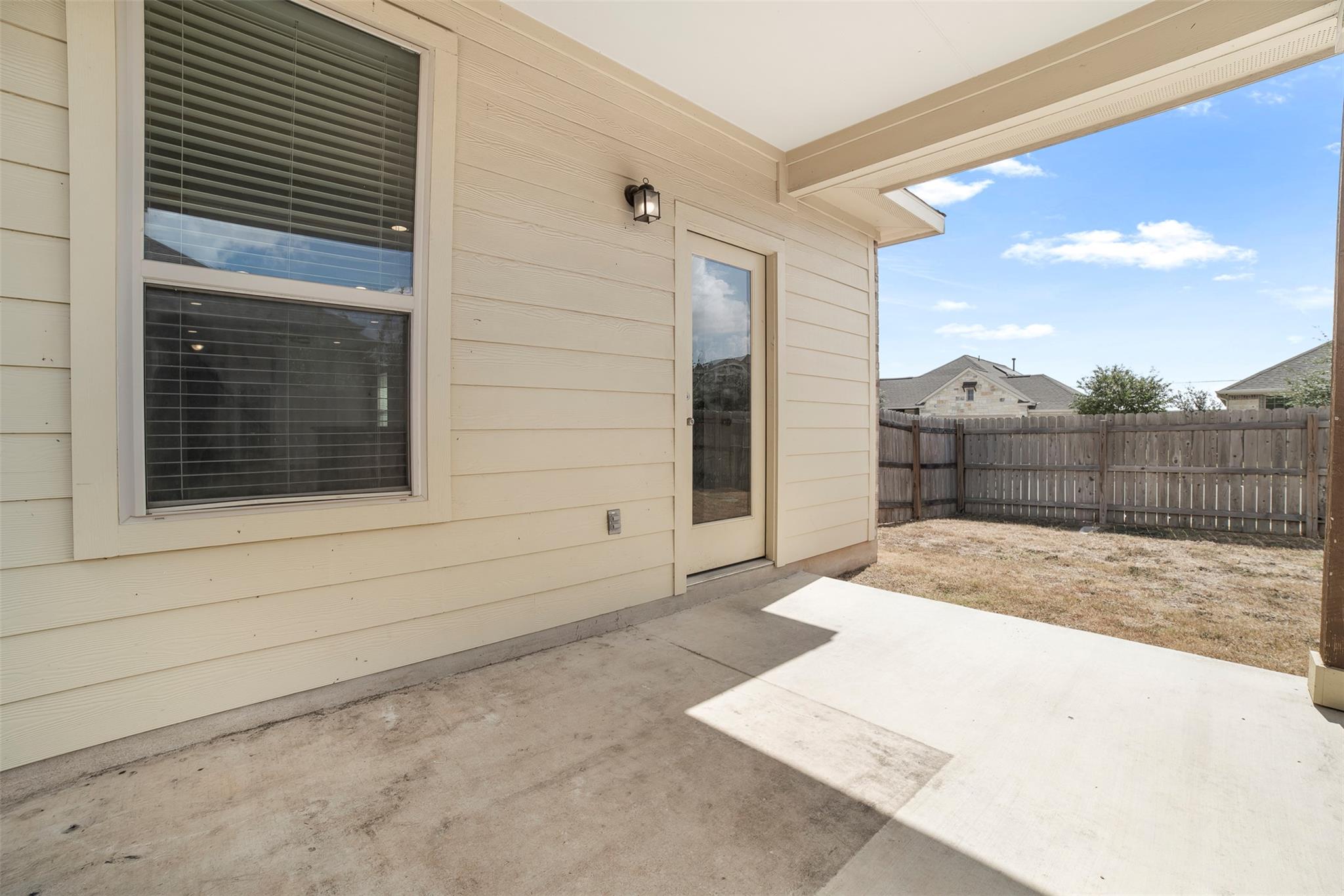 925 Centerra Hills CIR, Round Rock