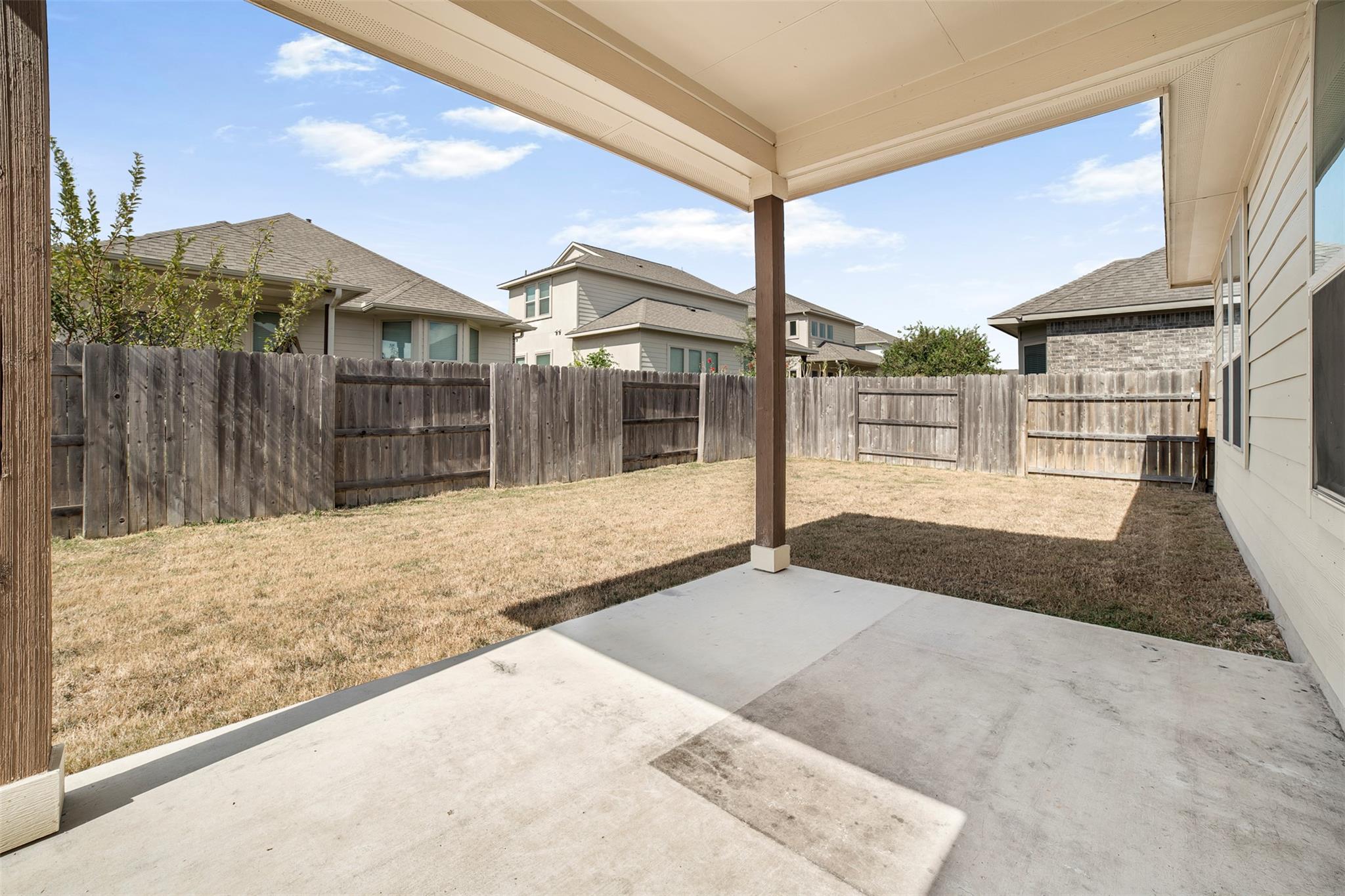 925 Centerra Hills CIR, Round Rock