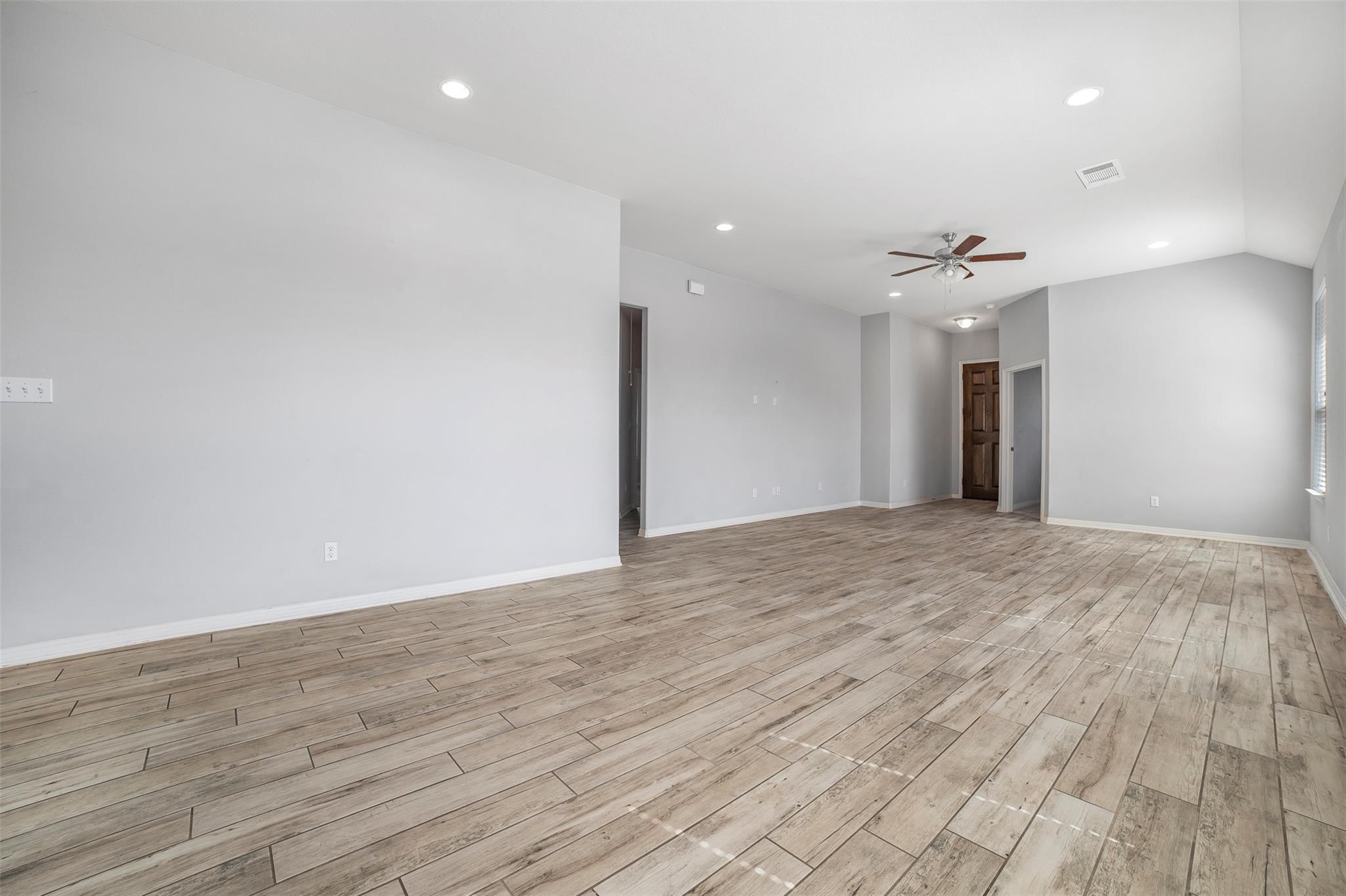 925 Centerra Hills CIR, Round Rock