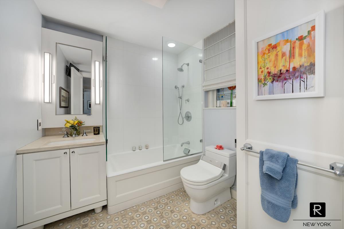 330 W 72nd Street 8-A
