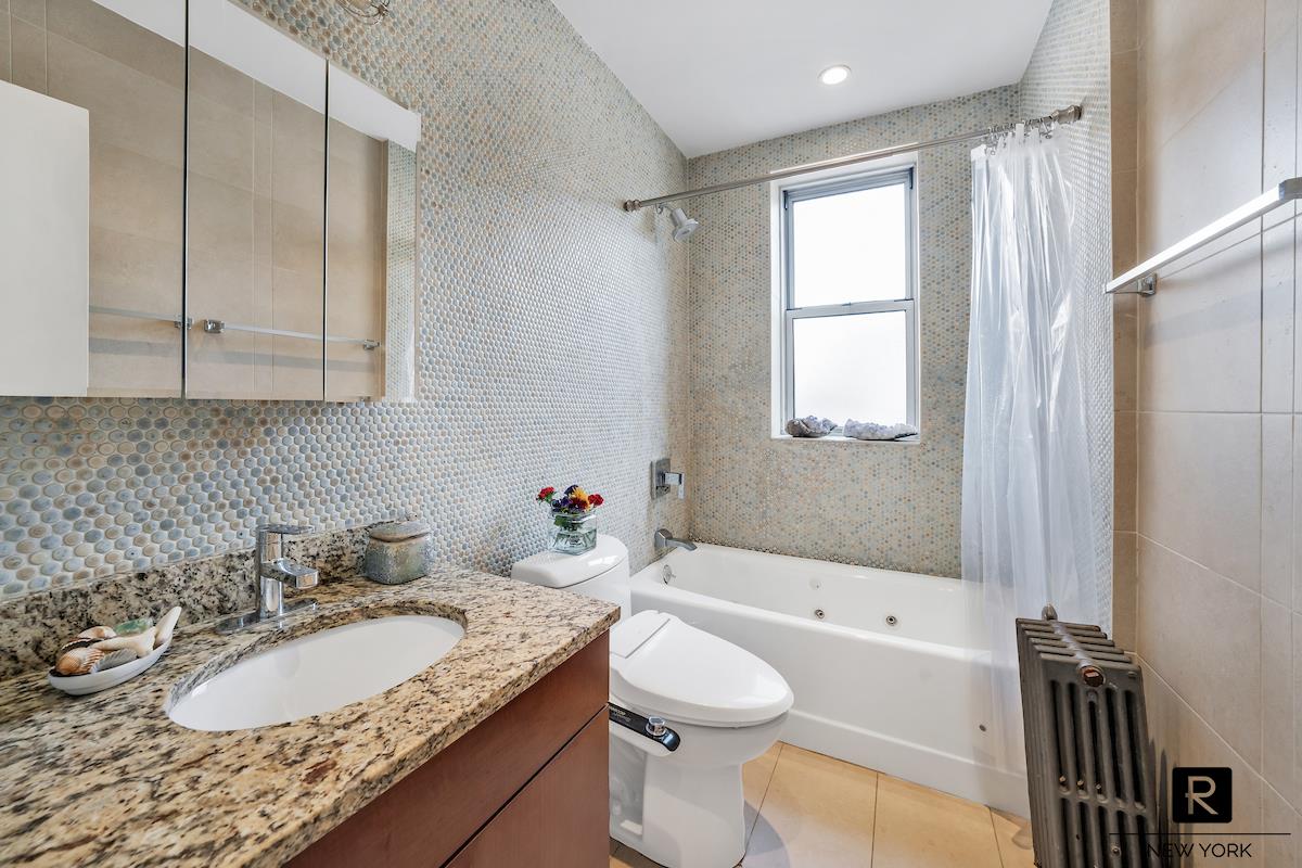 251 W 98th Street 9-C