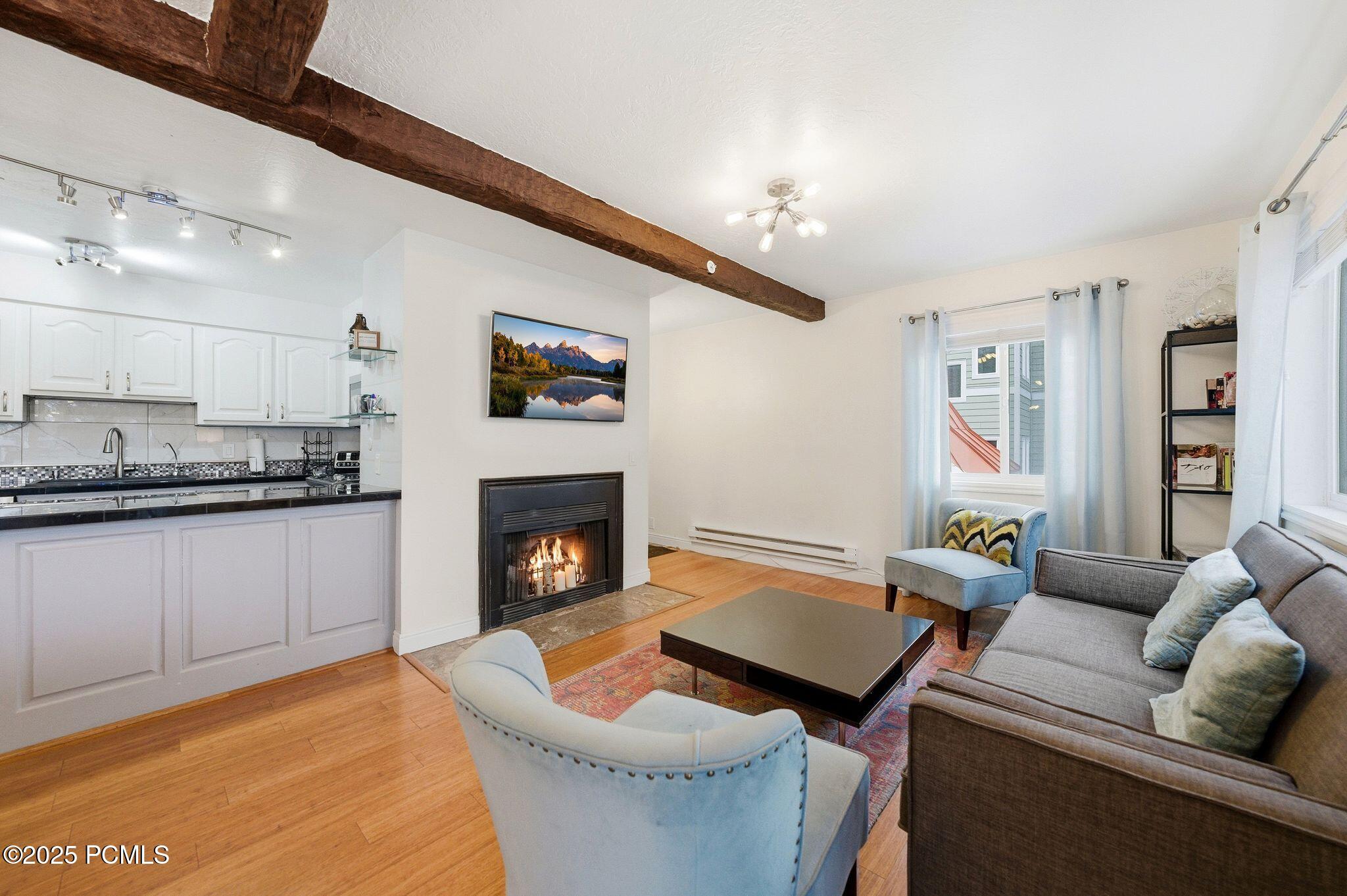 1885 Prospector Avenue B1