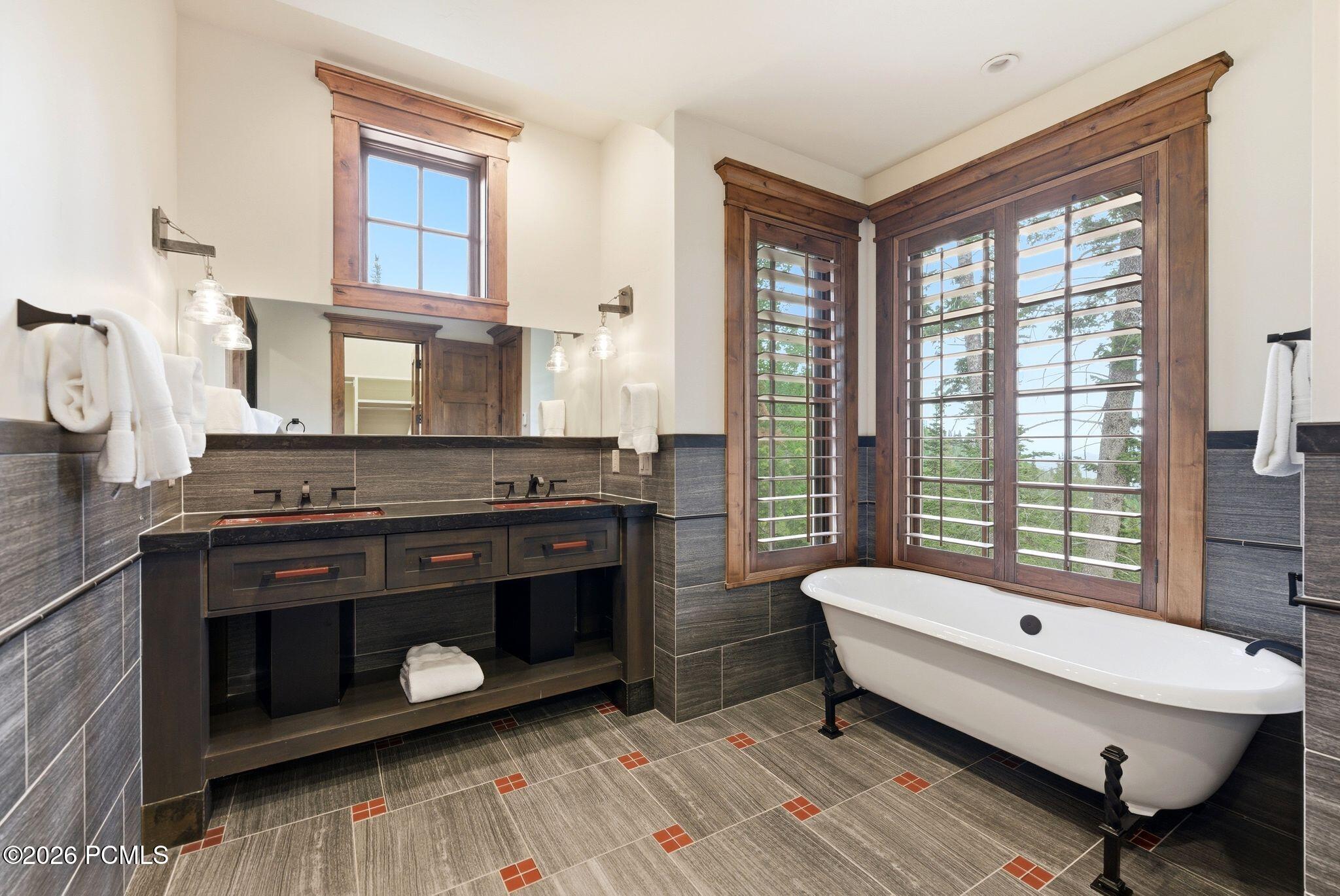 137 White Pine Canyon Road