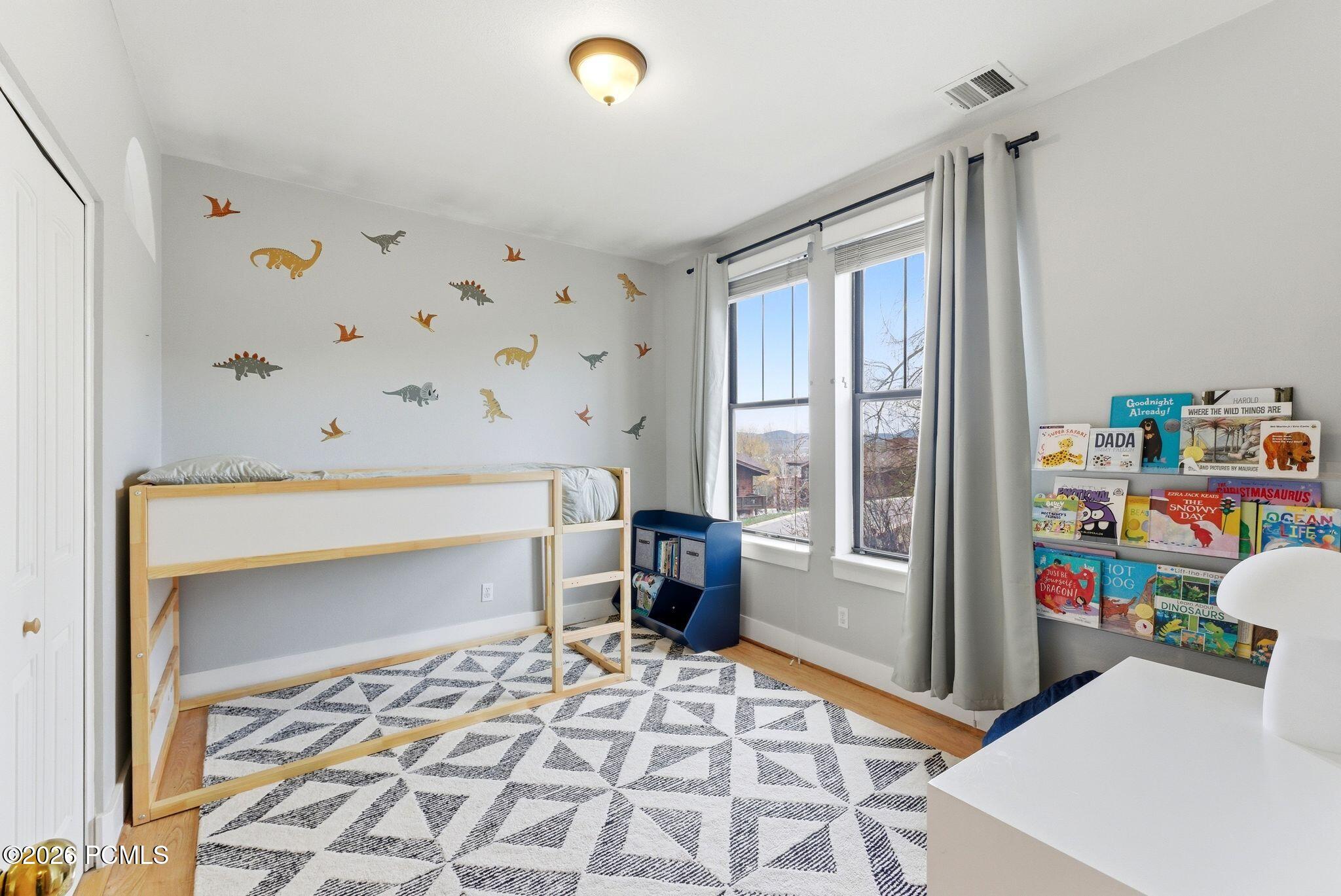 8231 Meadowview Court K12