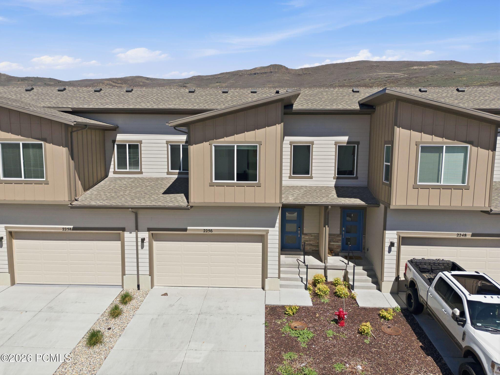 2256 N Canal View Lane