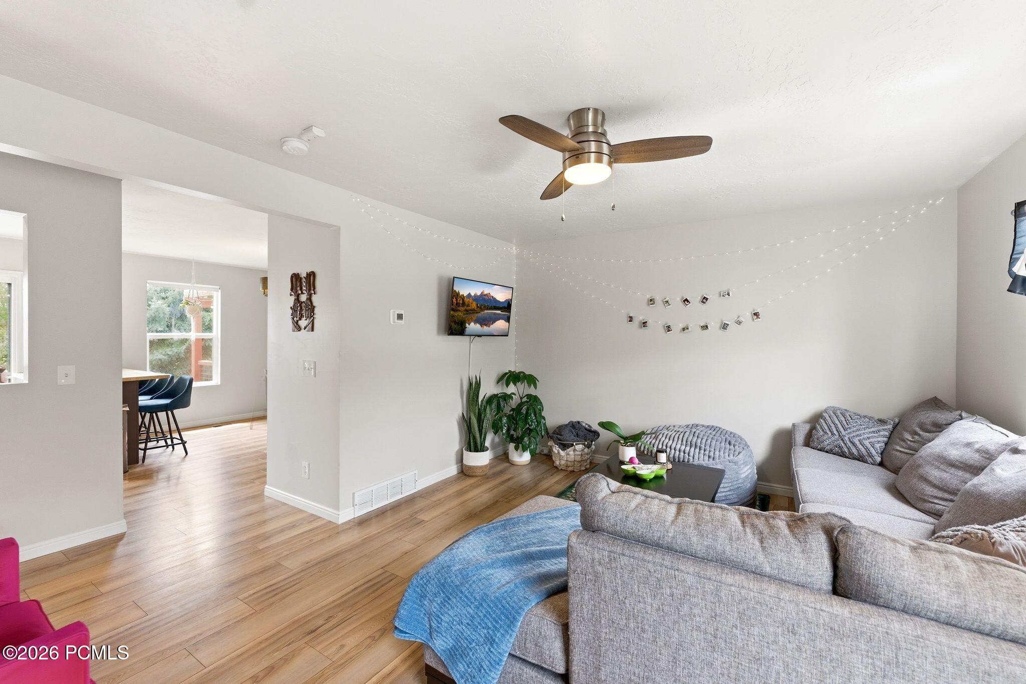 515 Inverness Lane