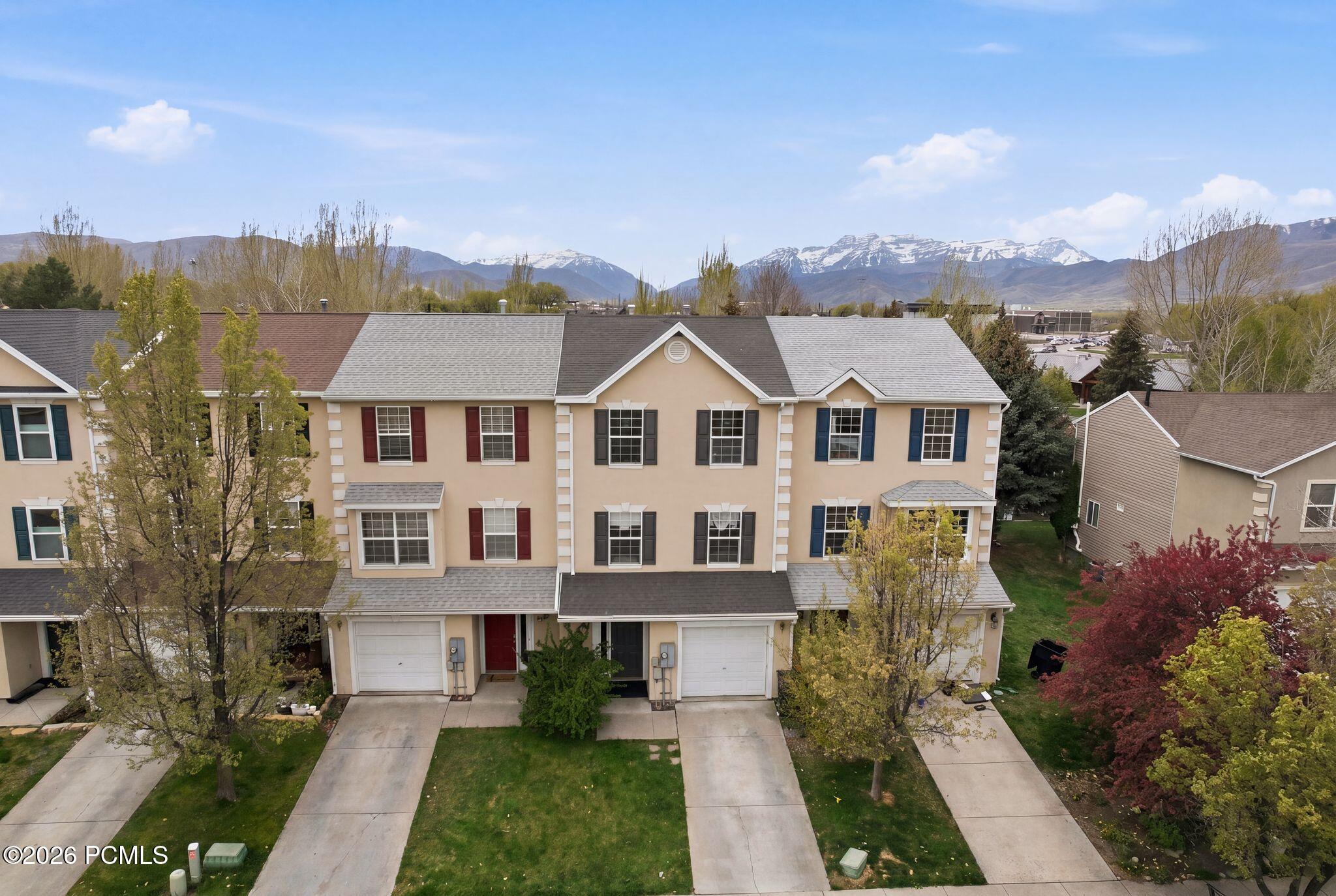 515 Inverness Lane