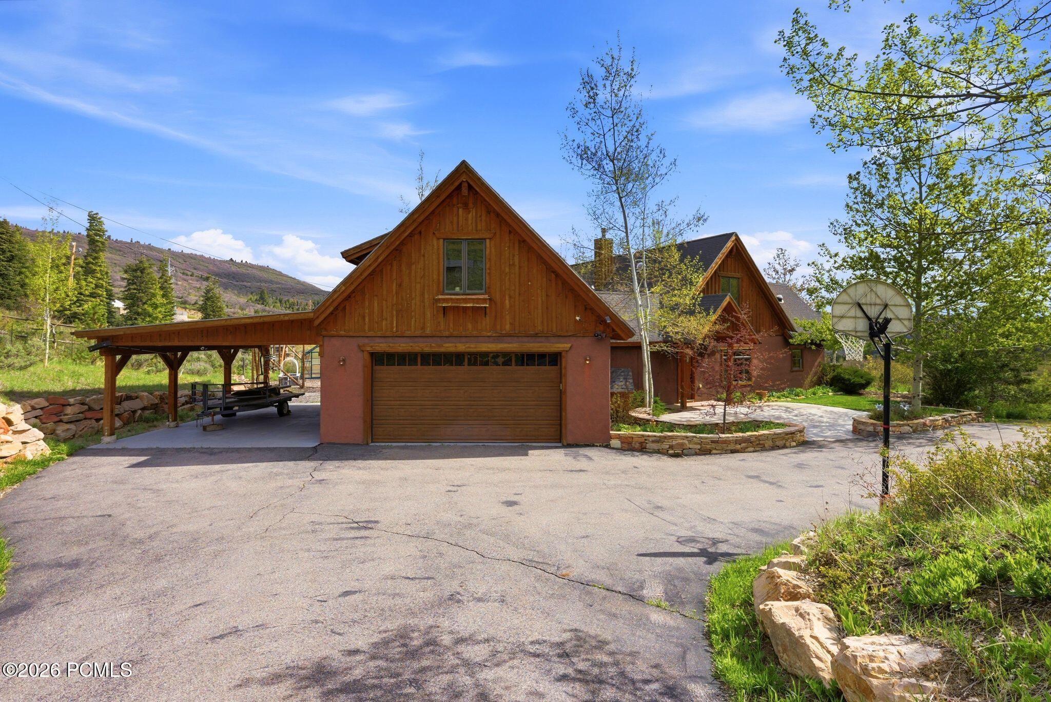 4990 W Ponderosa Drive
