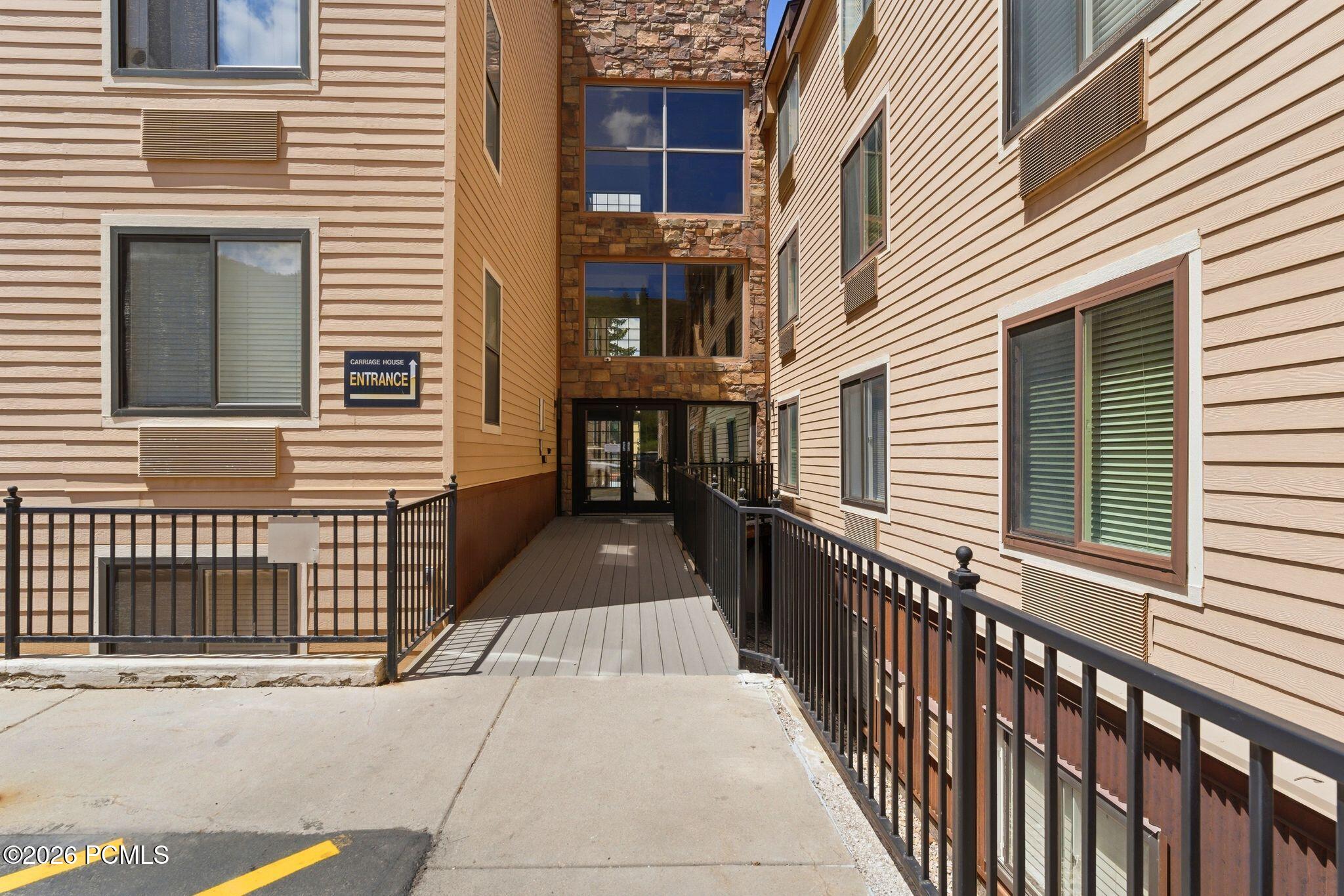 1940 Prospector Avenue 331