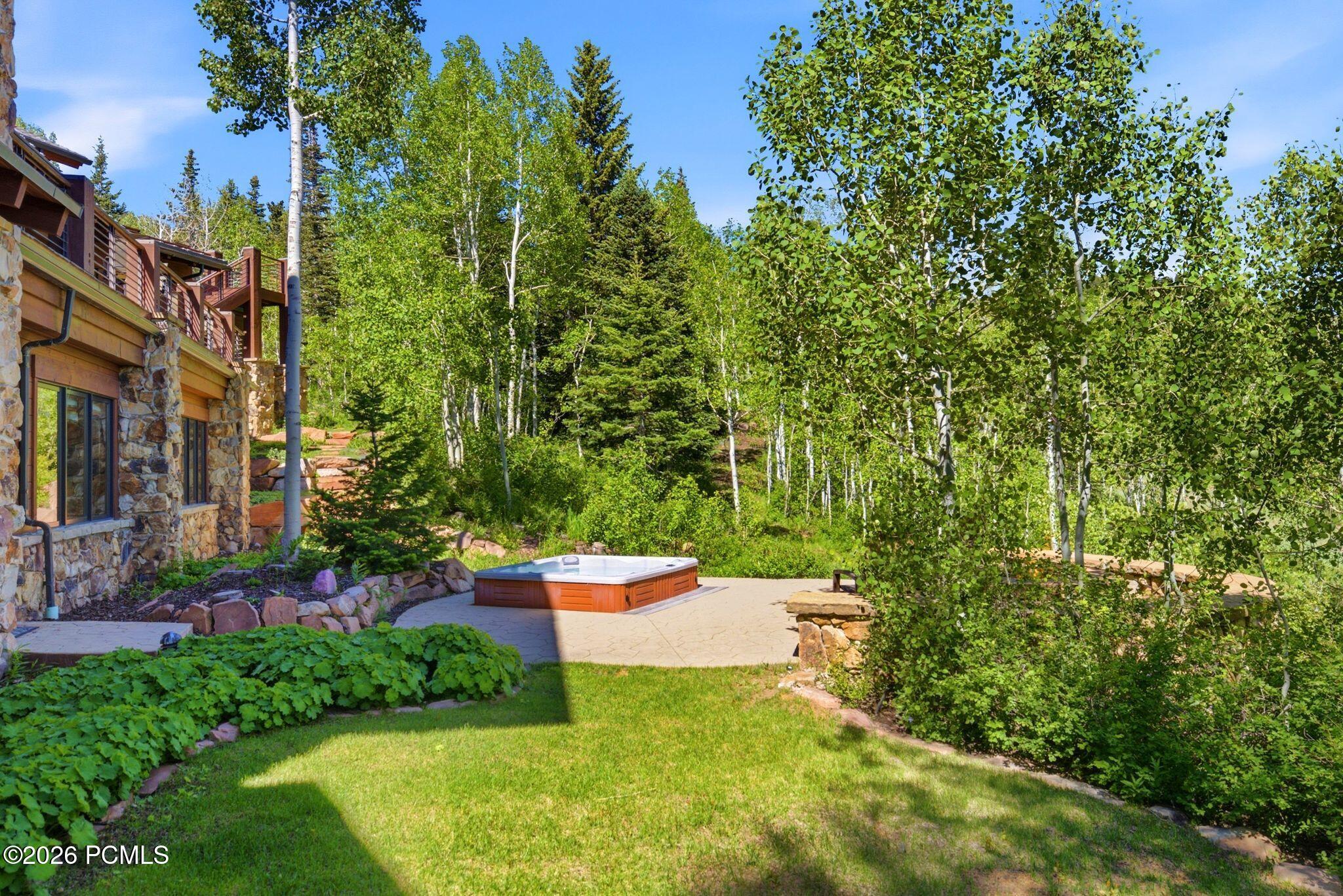 39 White Pine Canyon Road