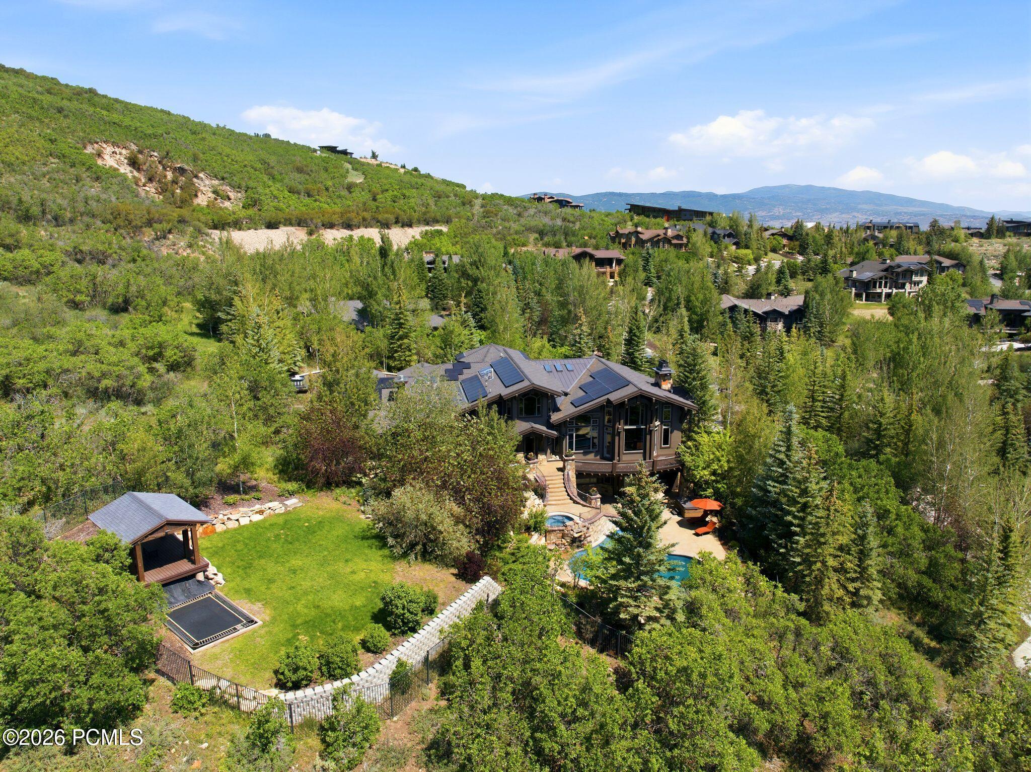 35 Sandstone Cove
