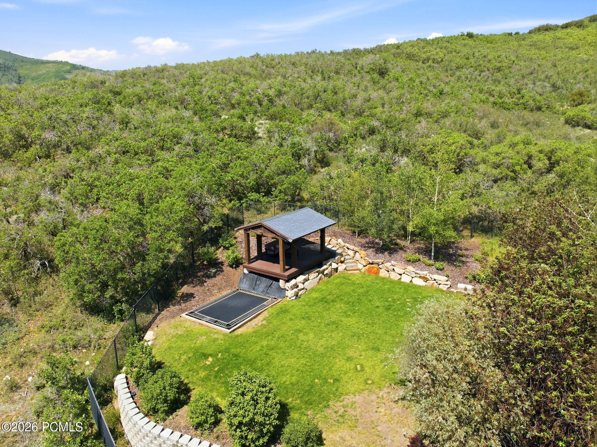 35 Sandstone Cove