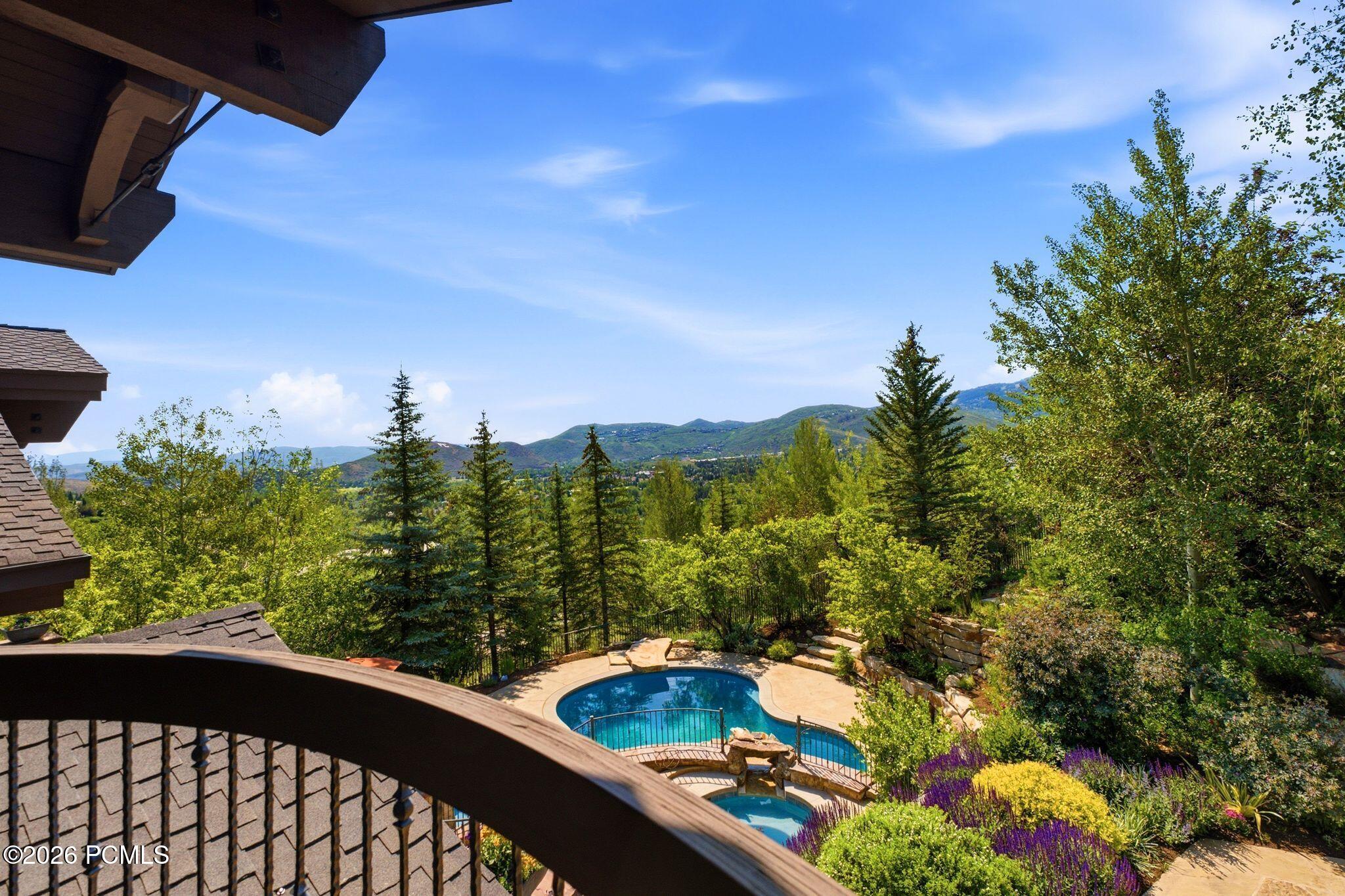 35 Sandstone Cove