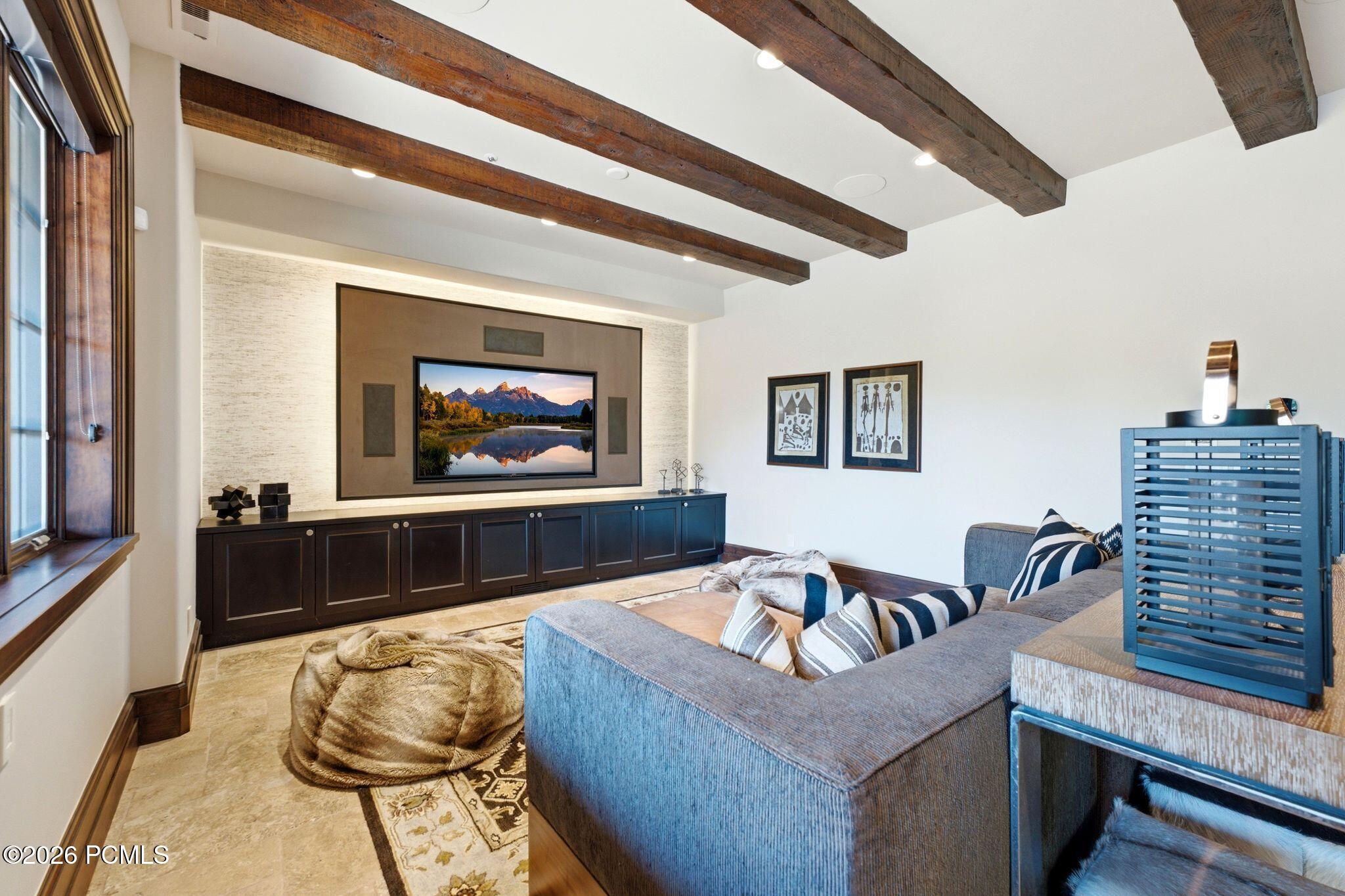 35 Sandstone Cove