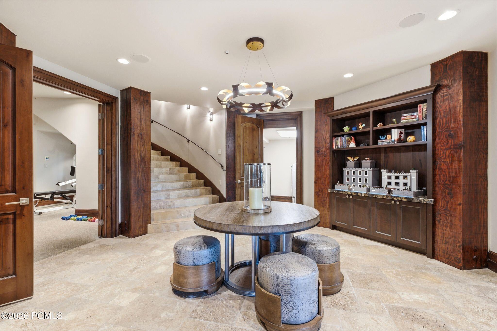 35 Sandstone Cove