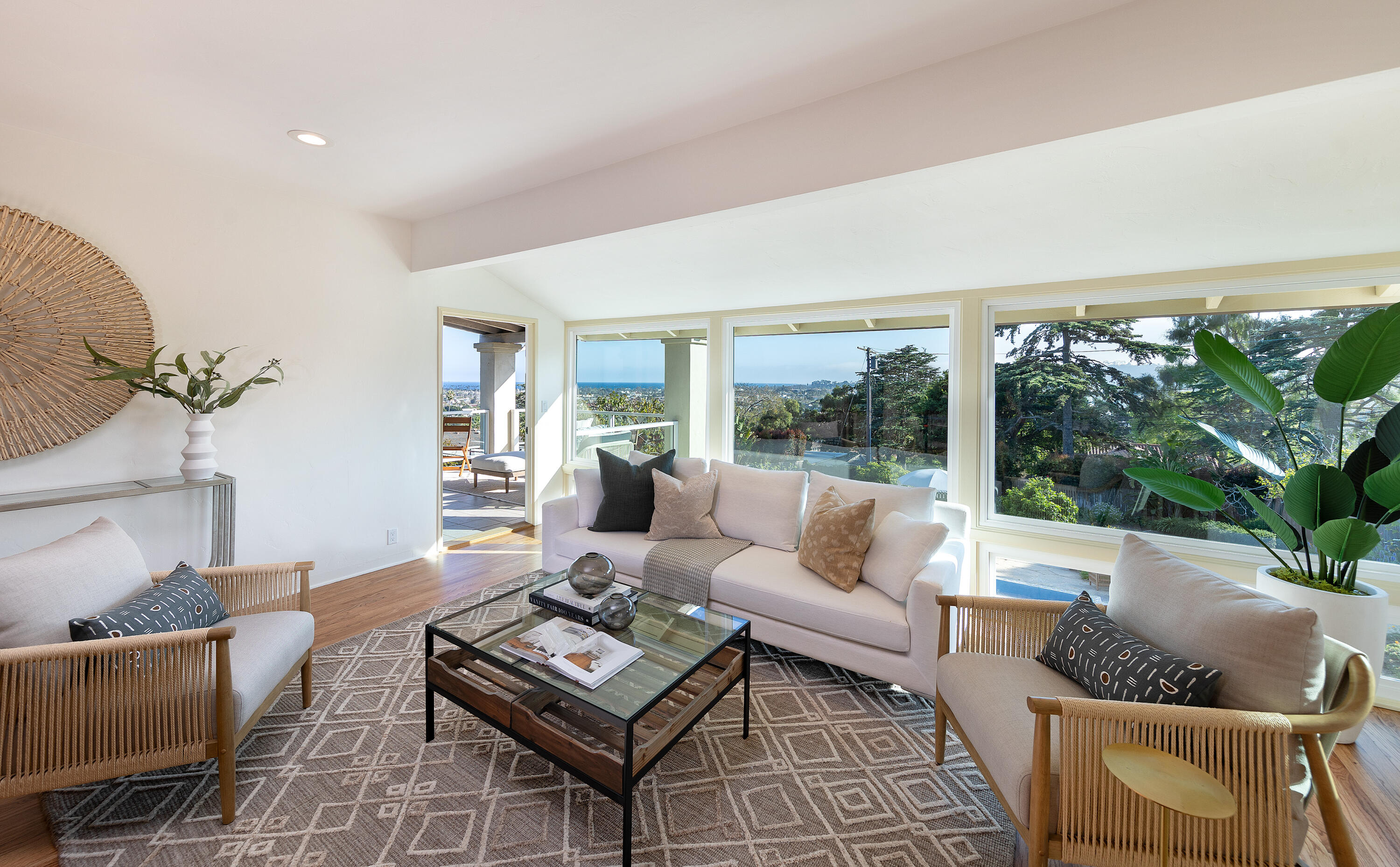 967 Garcia Road