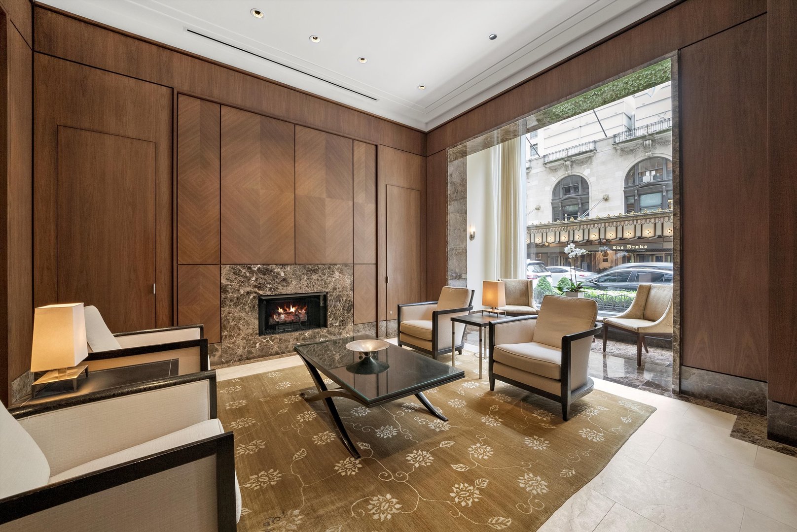 159 E Walton Place Unit: 11E