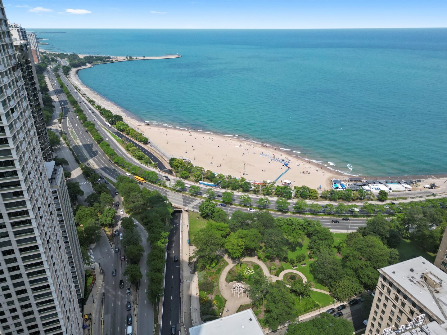 159 E Walton Place Unit: 11E