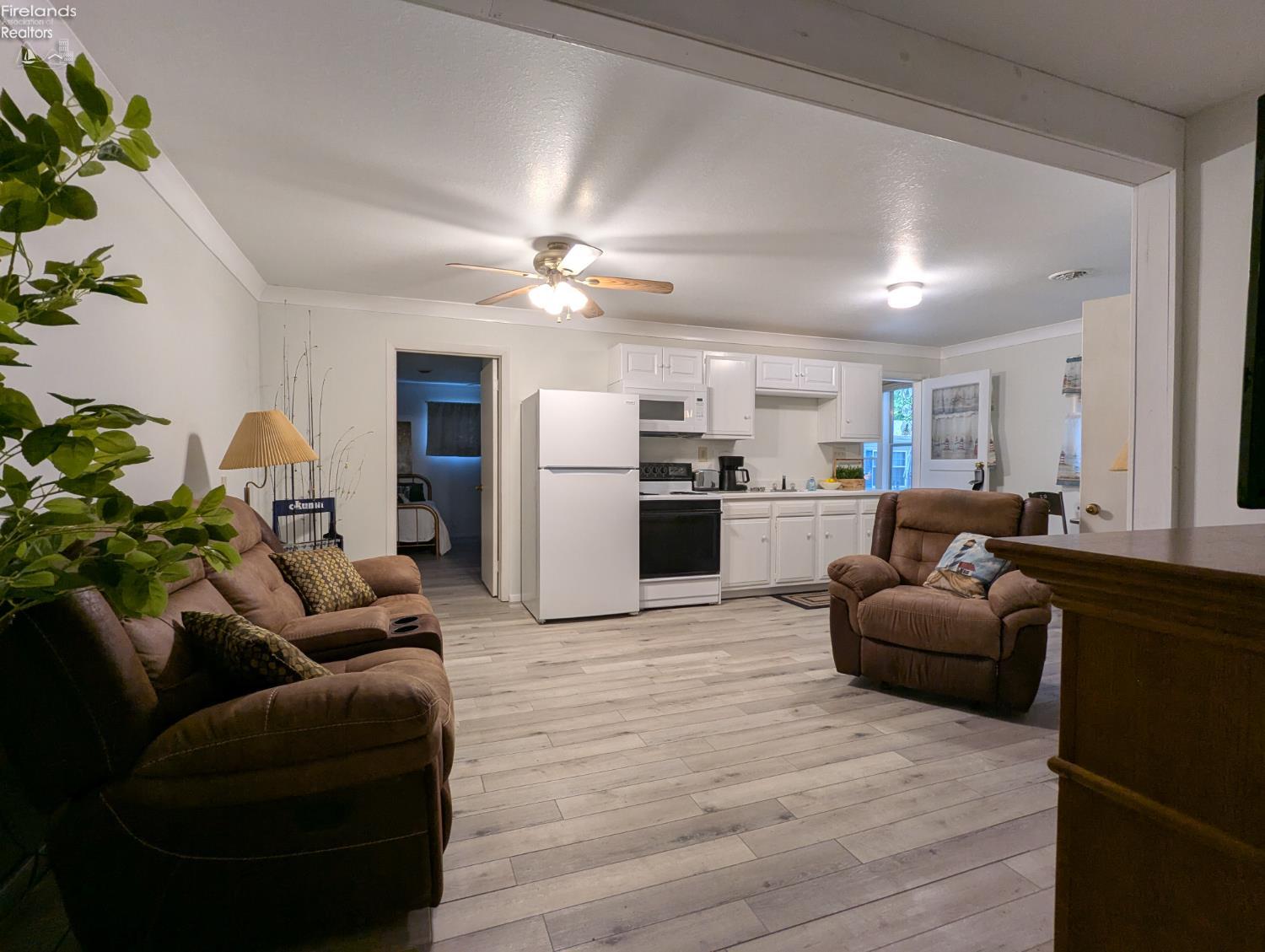 1905 S Arlington Drive