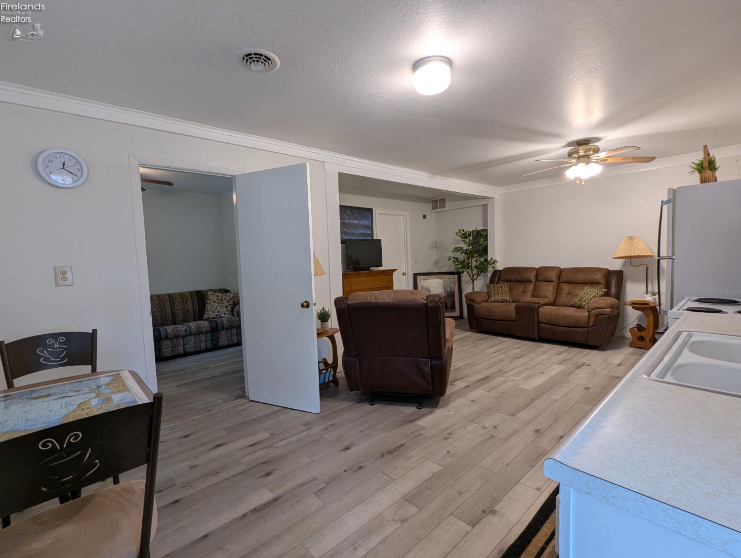 1905 S Arlington Drive