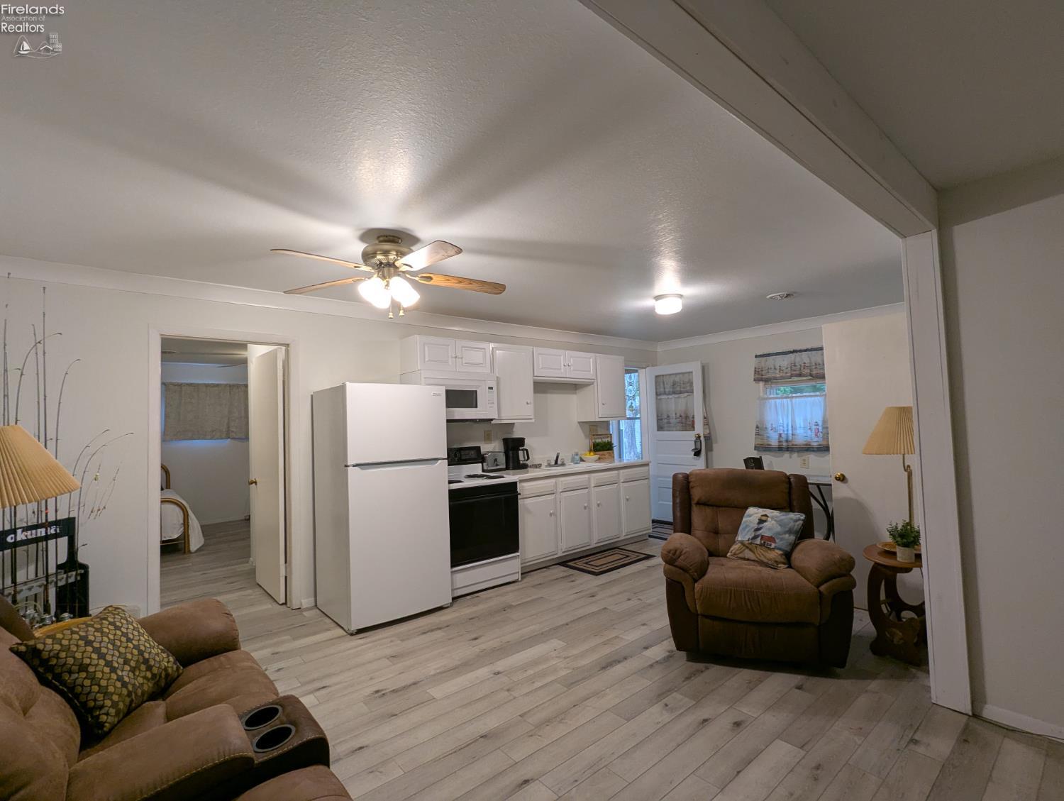 1905 S Arlington Drive