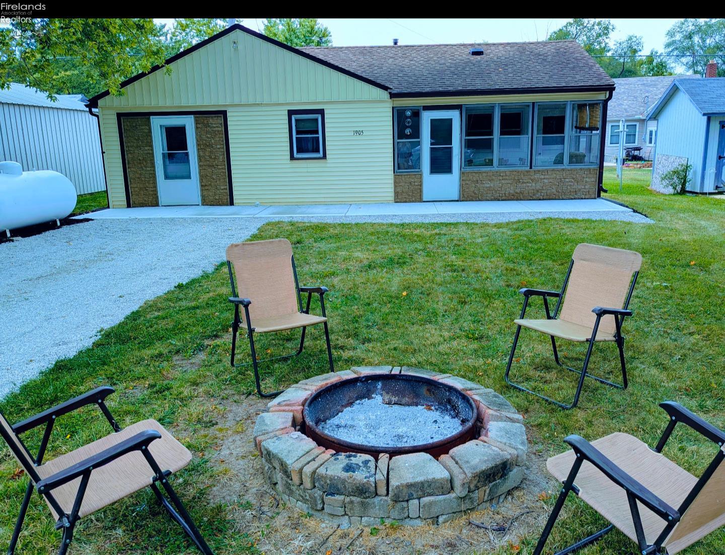 1905 S Arlington Drive