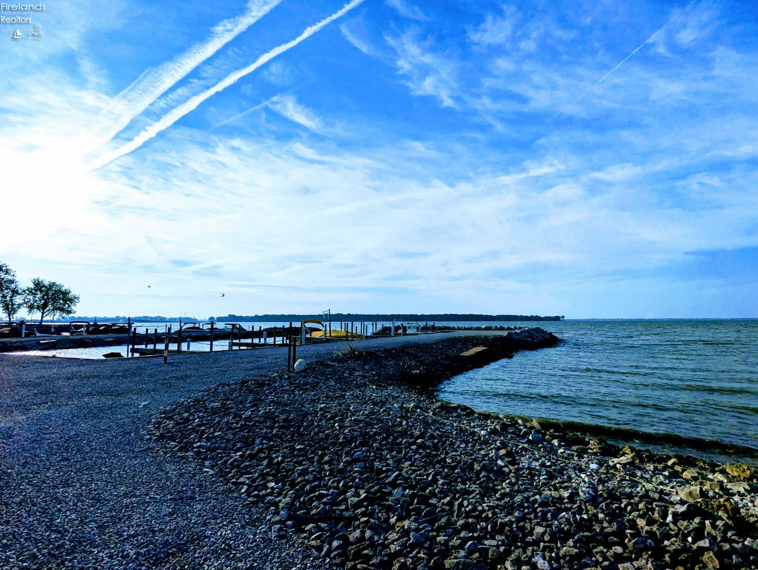 1905 S Arlington Drive