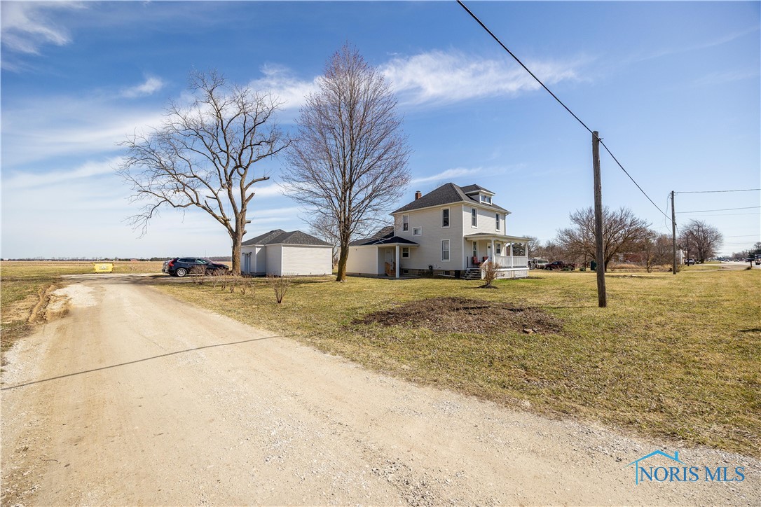 3264 E US 20