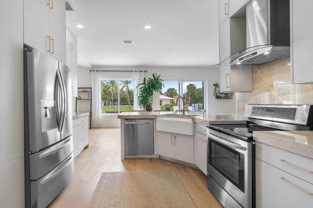 1211 Delray Lakes Drive