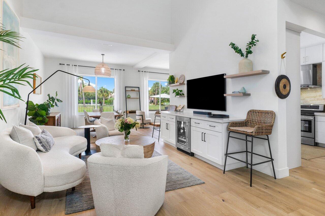 1211 Delray Lakes Drive