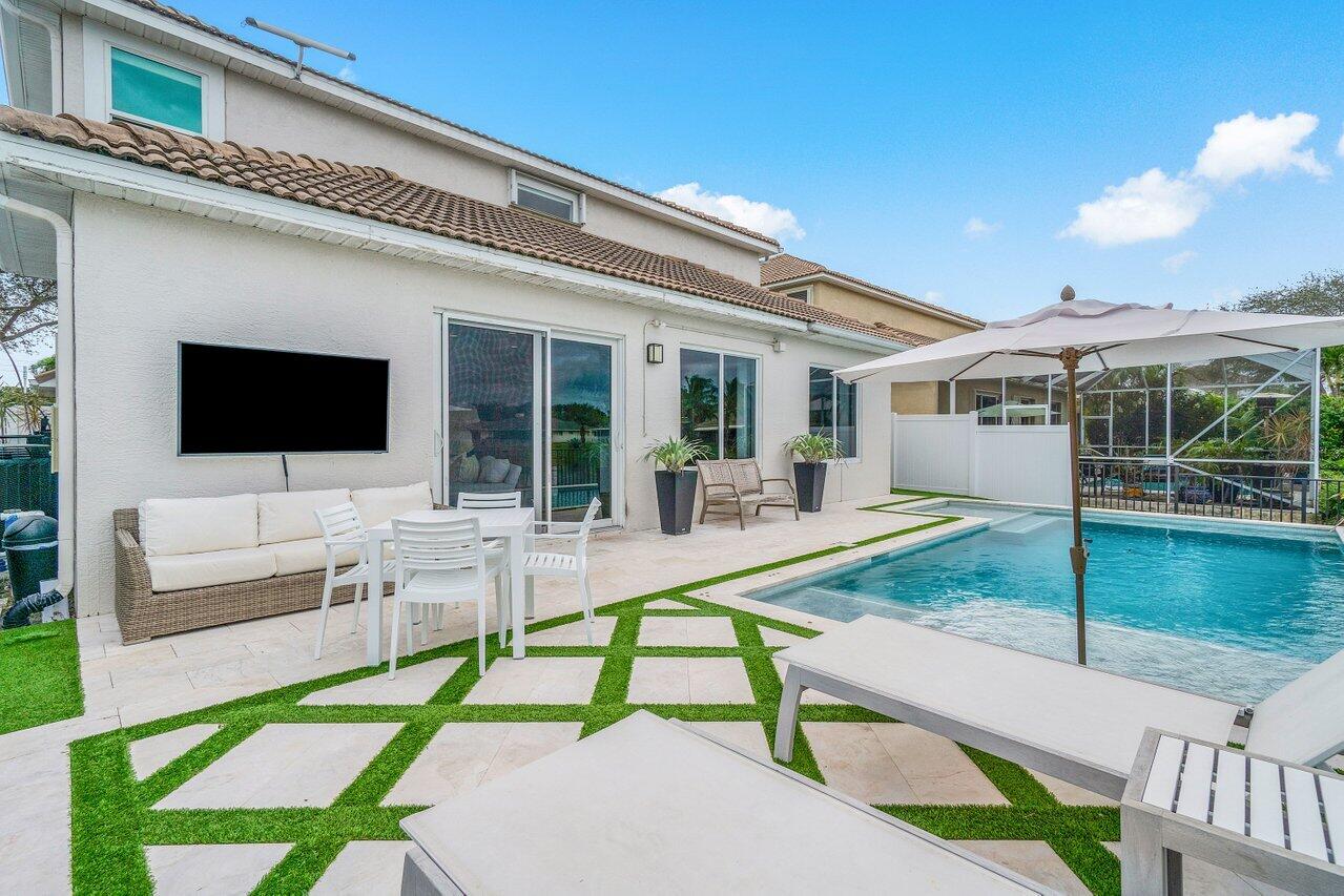 1211 Delray Lakes Drive