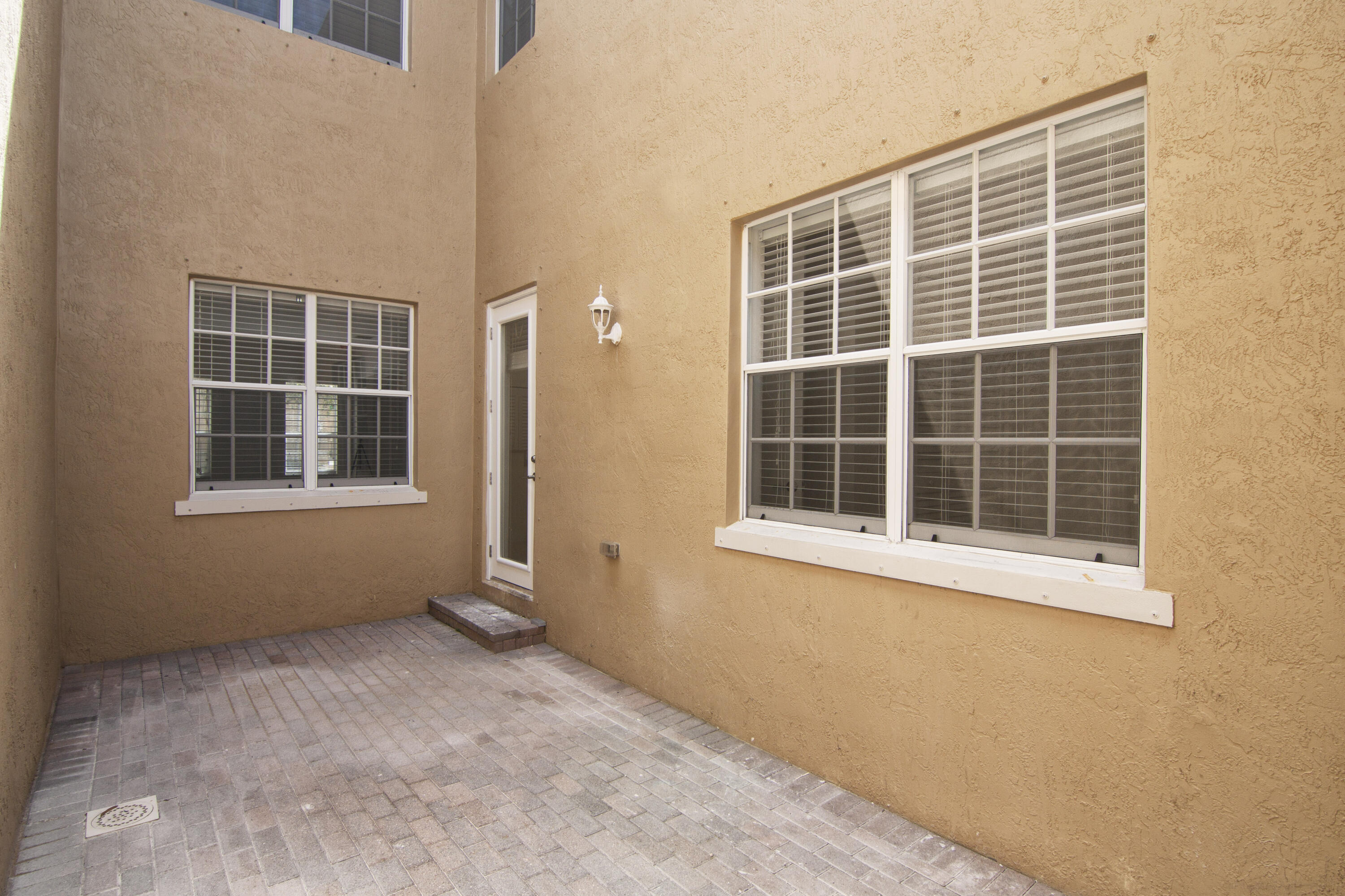 2509 NW 7th Street