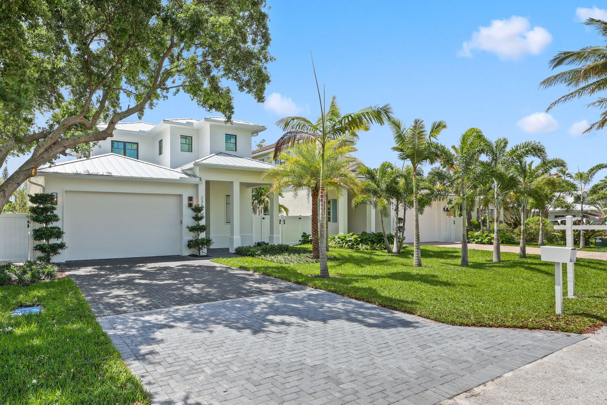 238 NE 12th Street