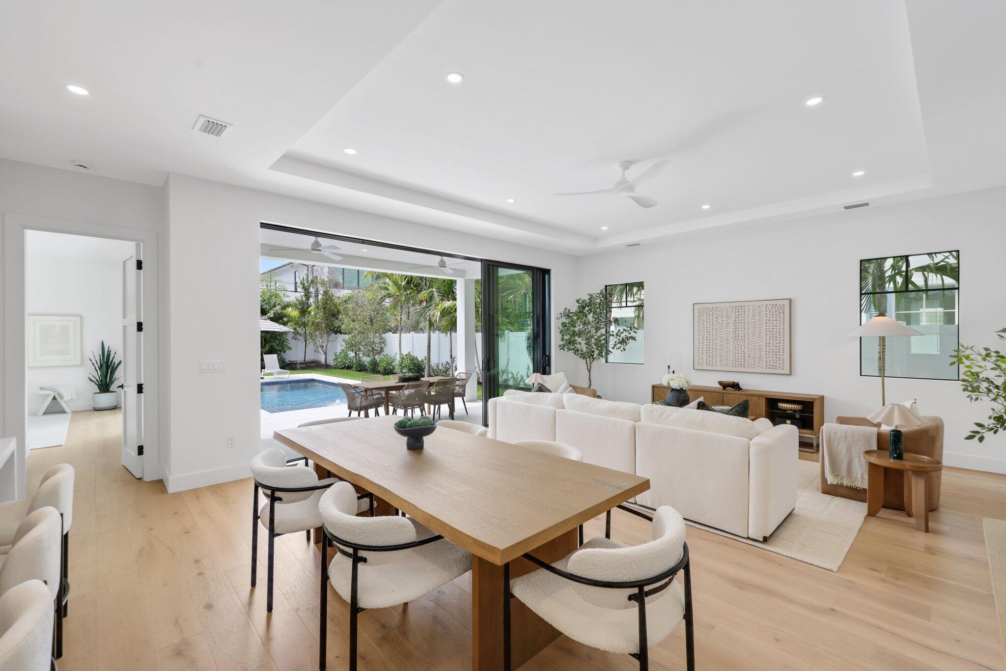 238 NE 12th Street