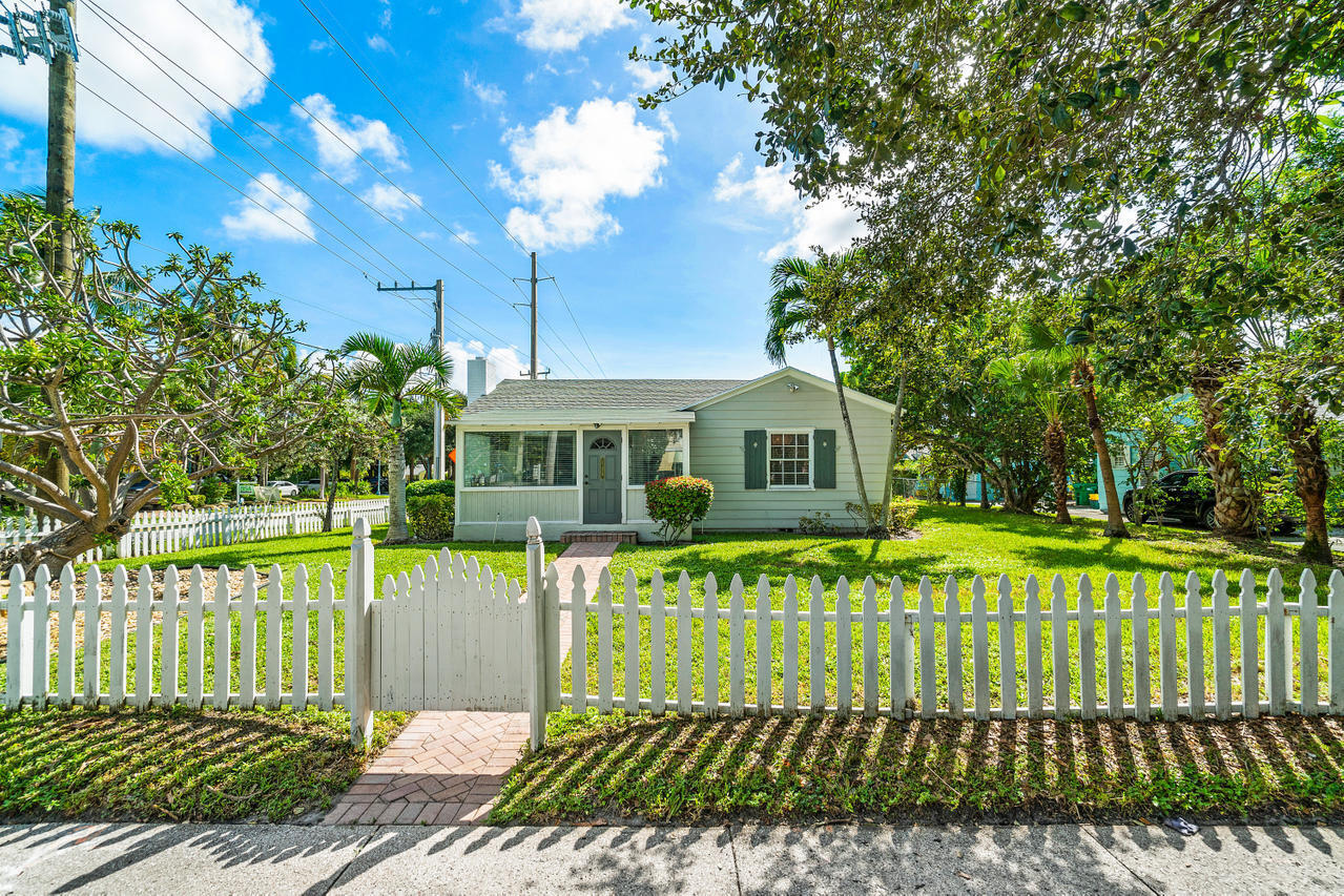 145 N Swinton Avenue