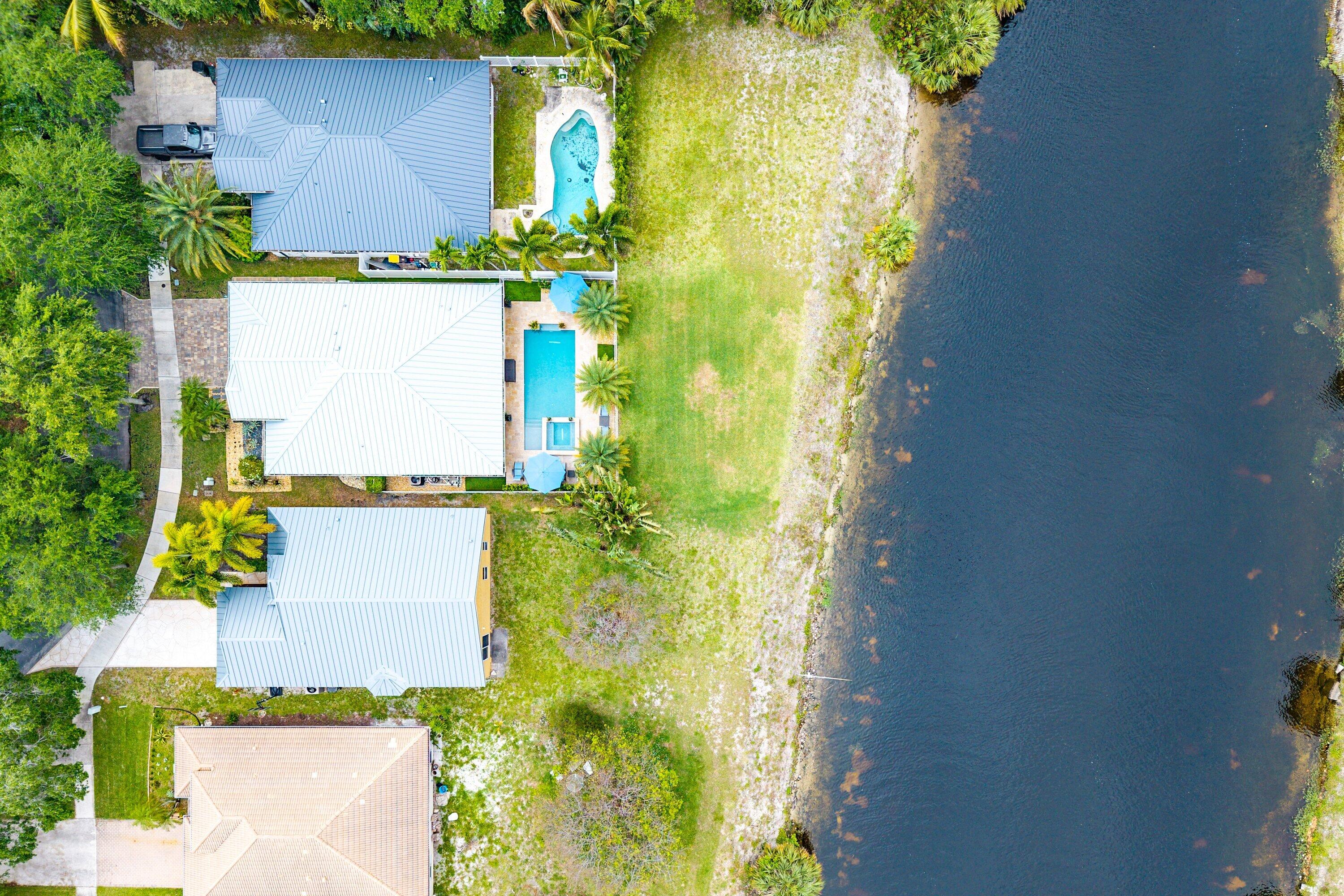 494 Enfield Court