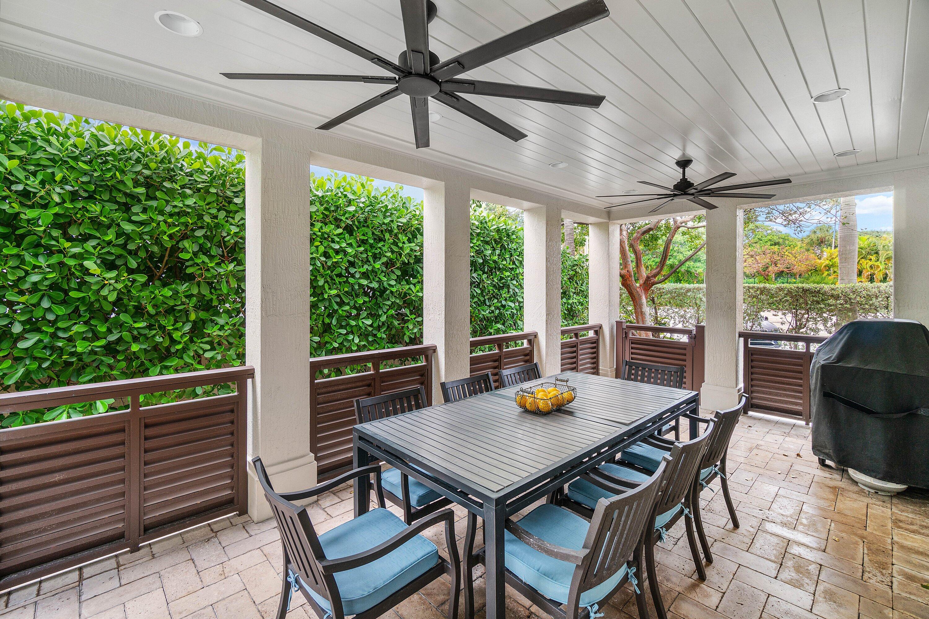 1108 Coconut Row