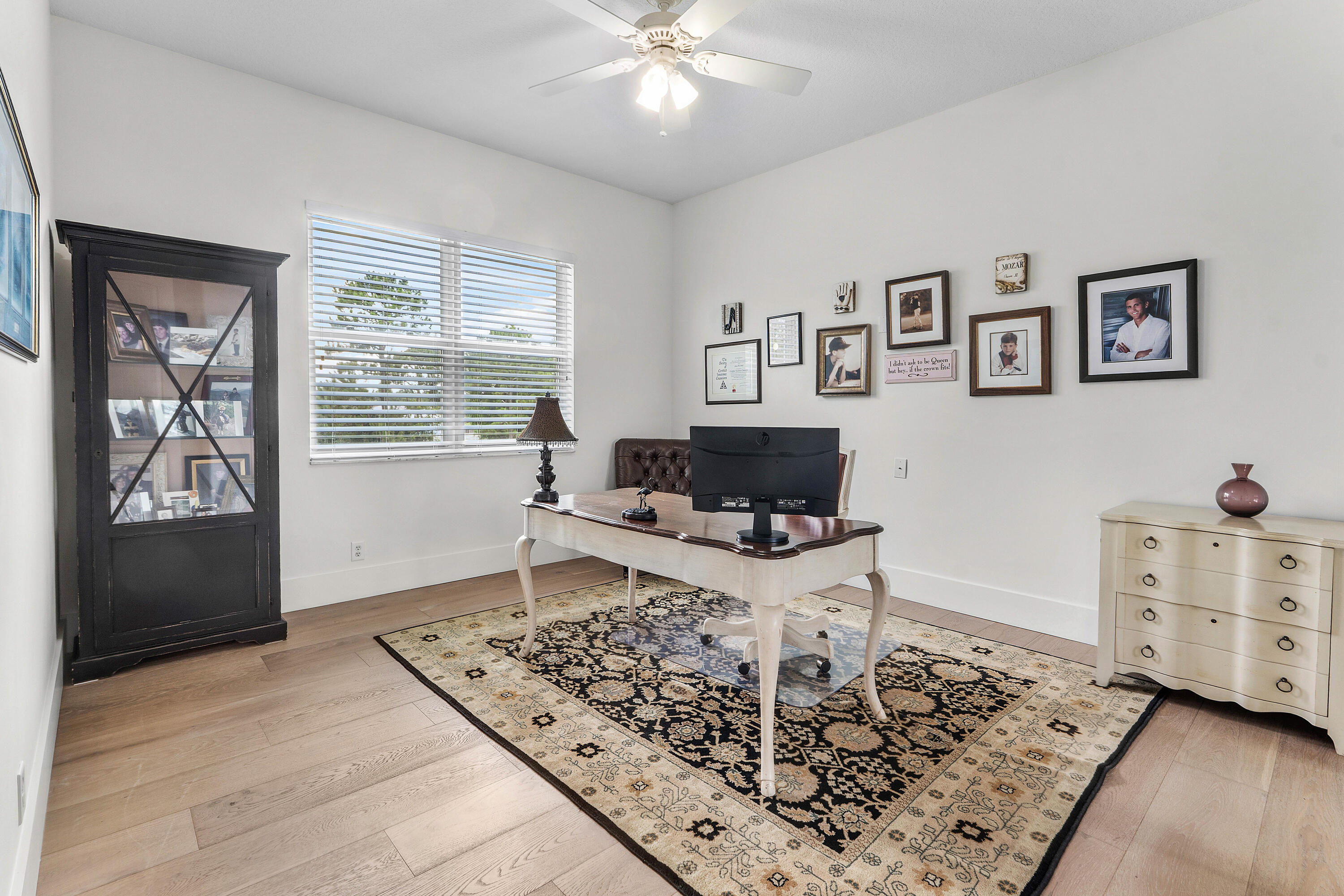 2952 SW Buena Vista Drive
