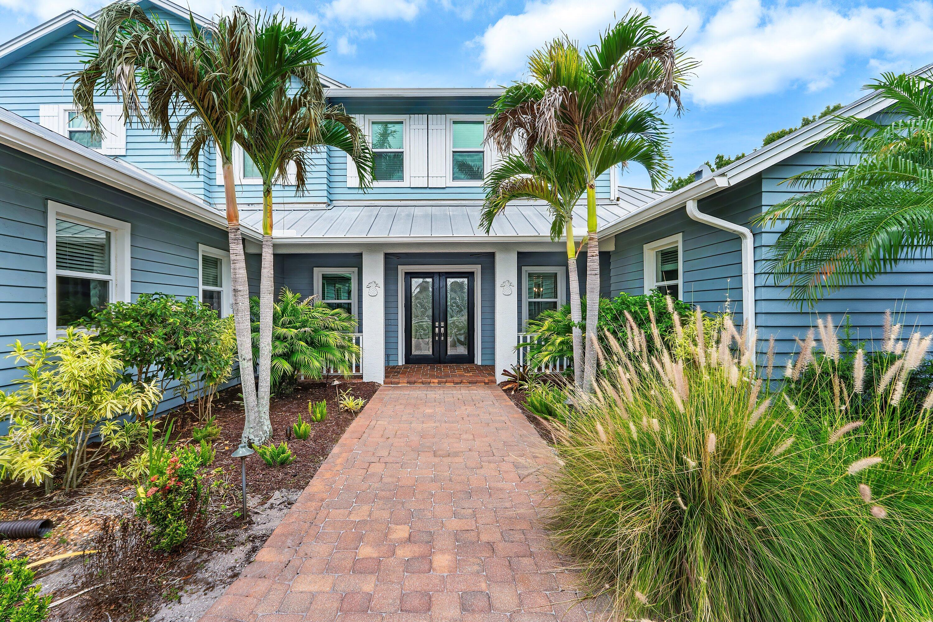 2952 SW Buena Vista Drive