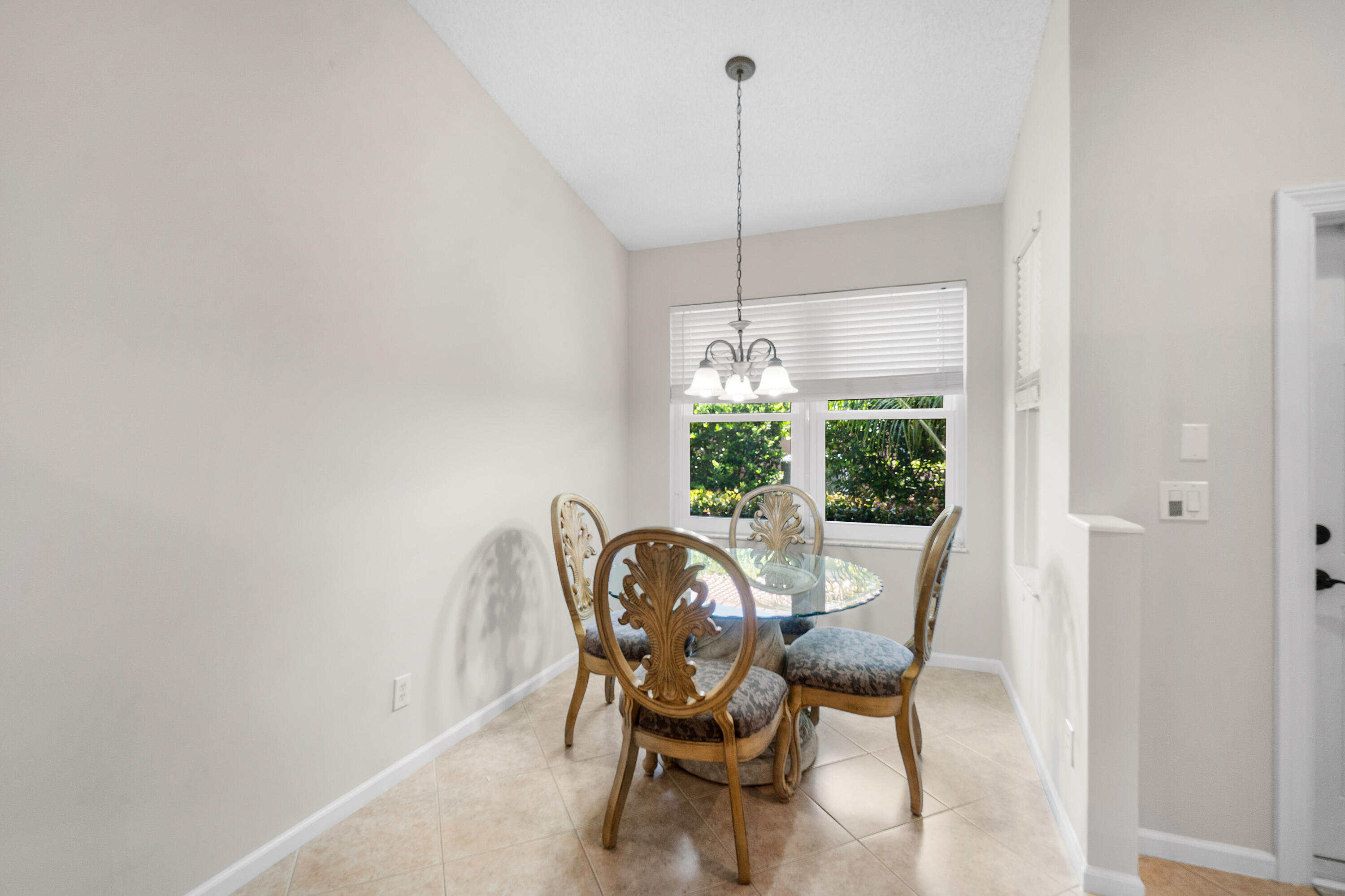 2473 S CORAL TRACE Circle
