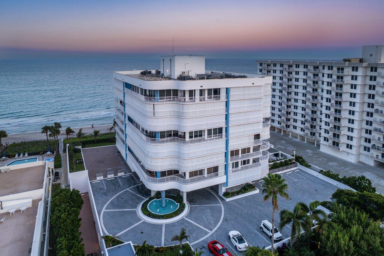3211 S OCEAN Boulevard 402