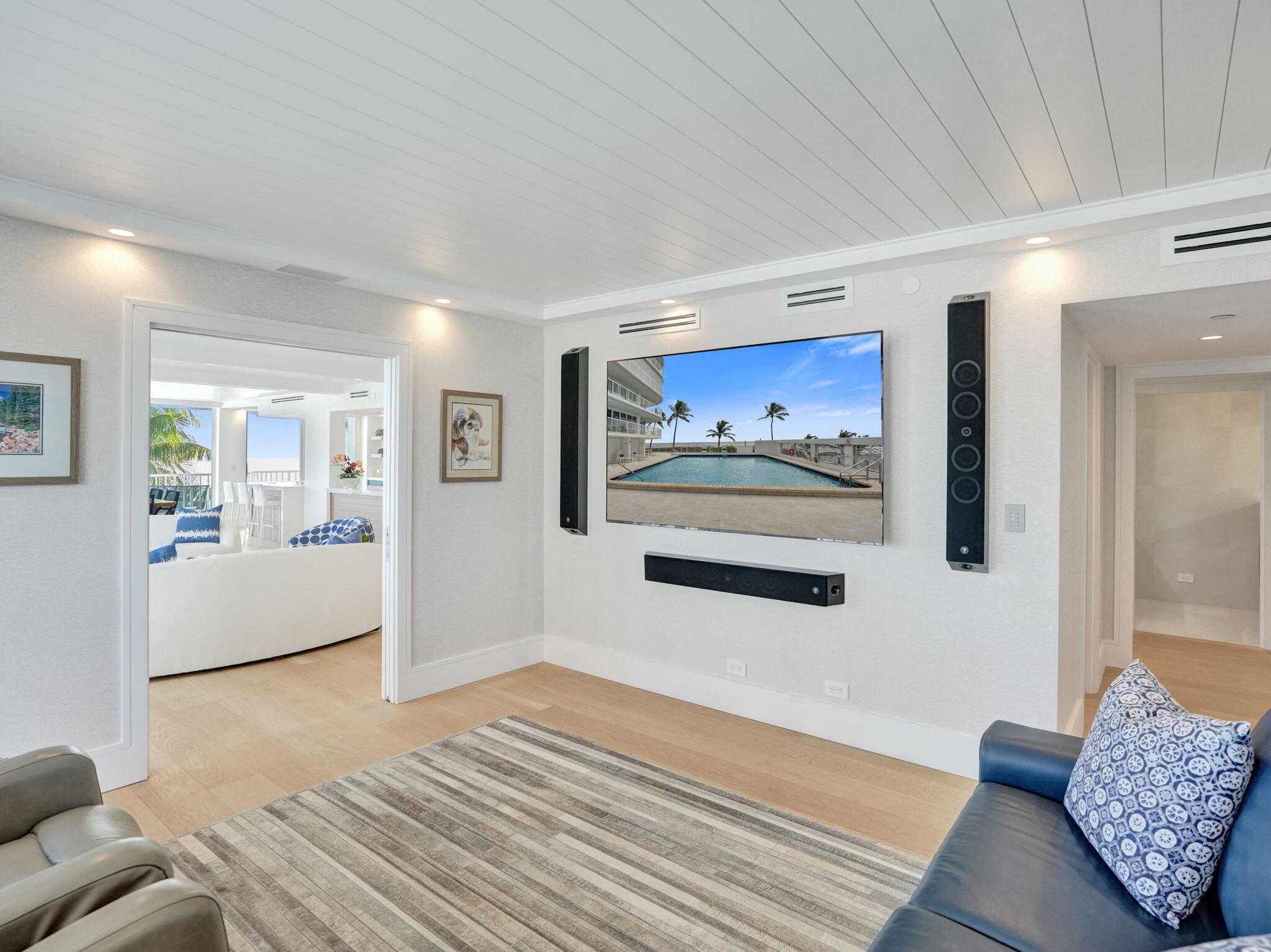 3211 S OCEAN Boulevard 402