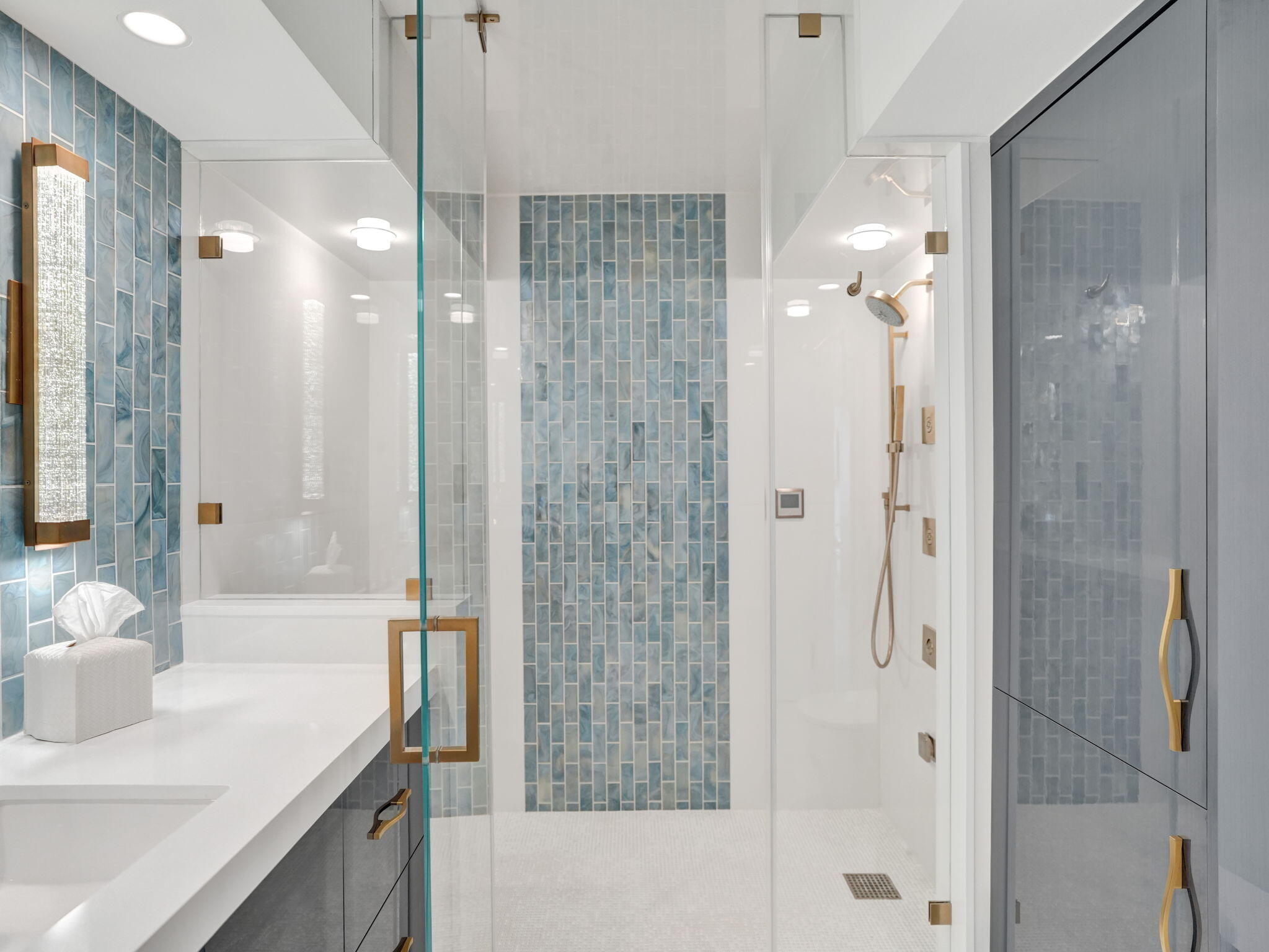 3211 S OCEAN Boulevard 402